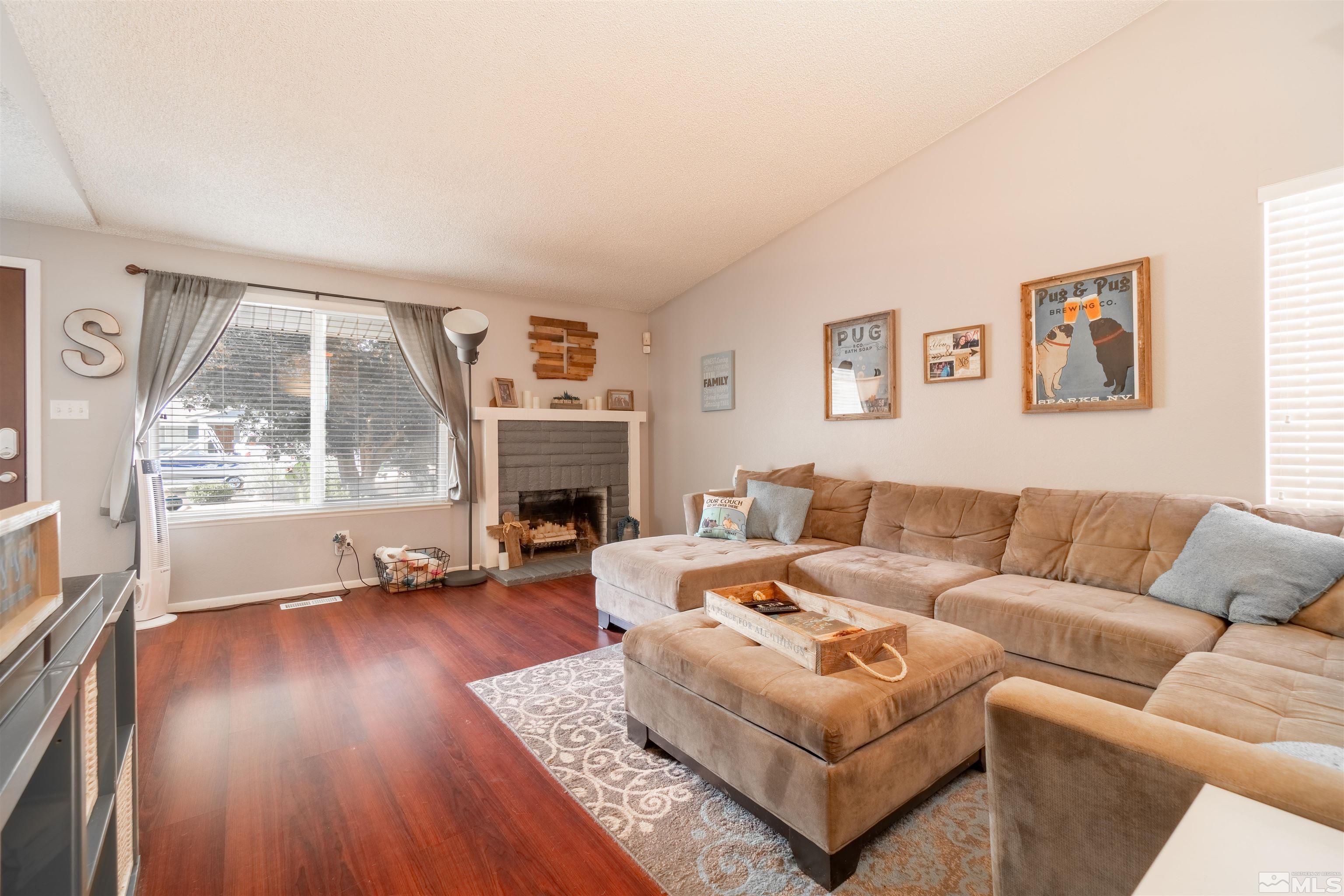 865 Glen Molly Drive