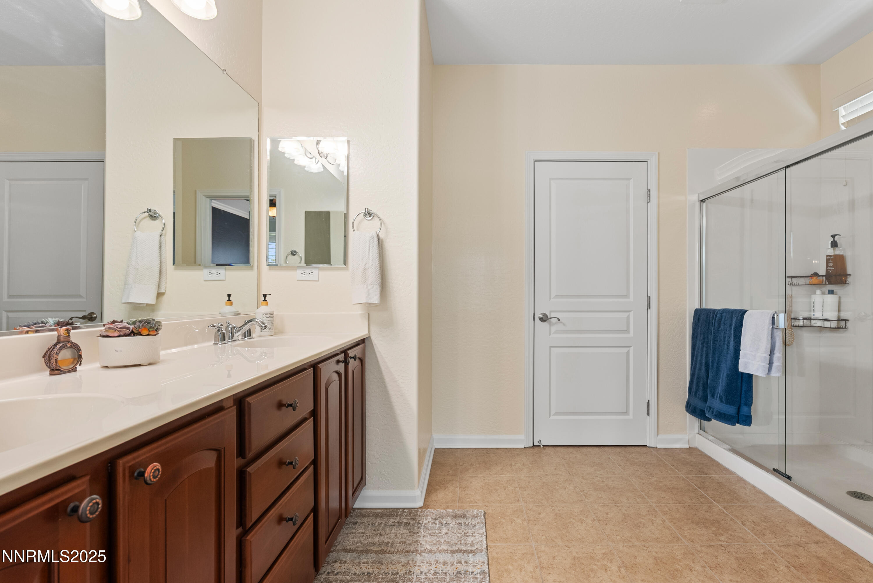 1266 Firefly Court