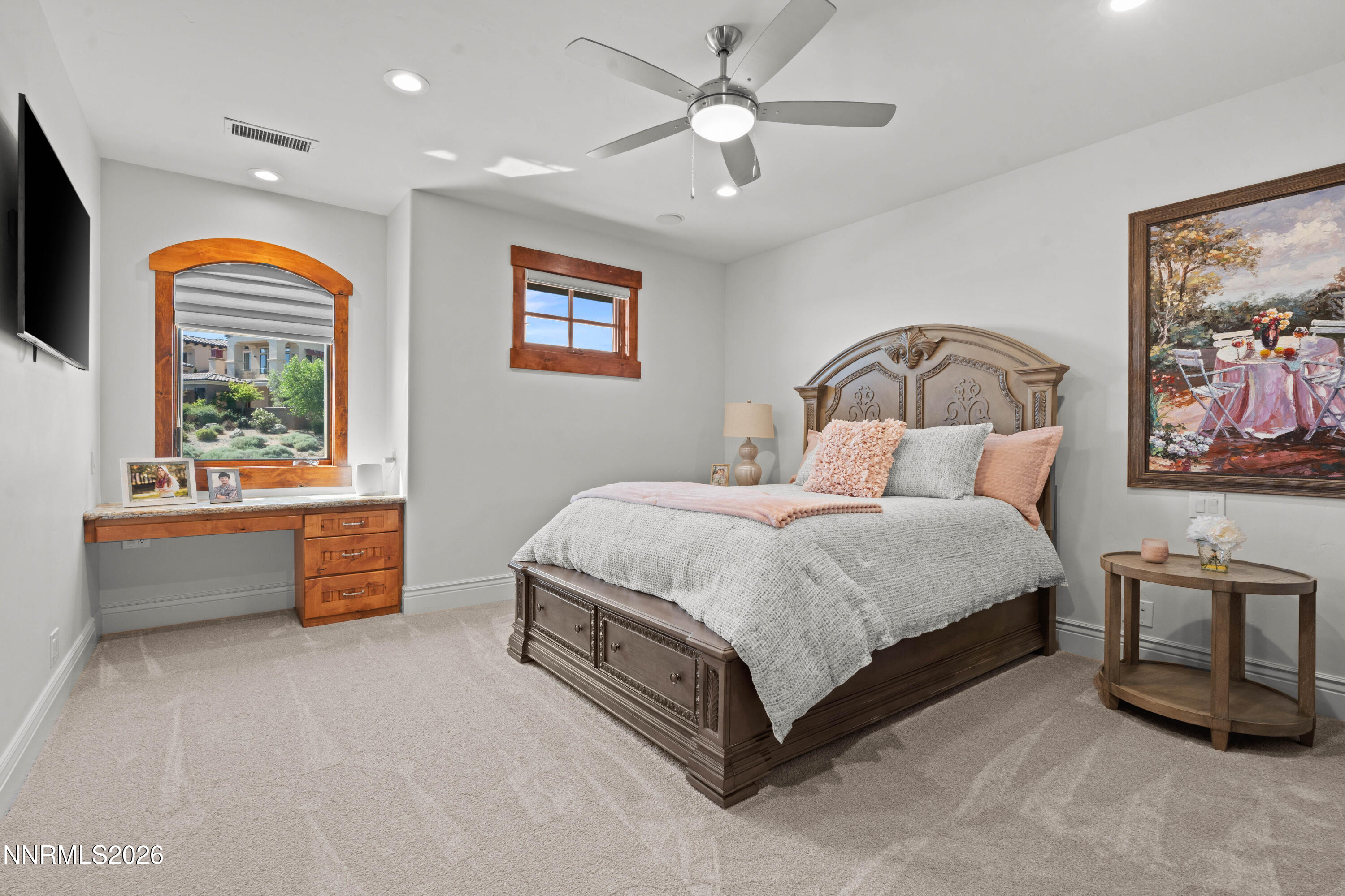 4816 Piney Woods Court
