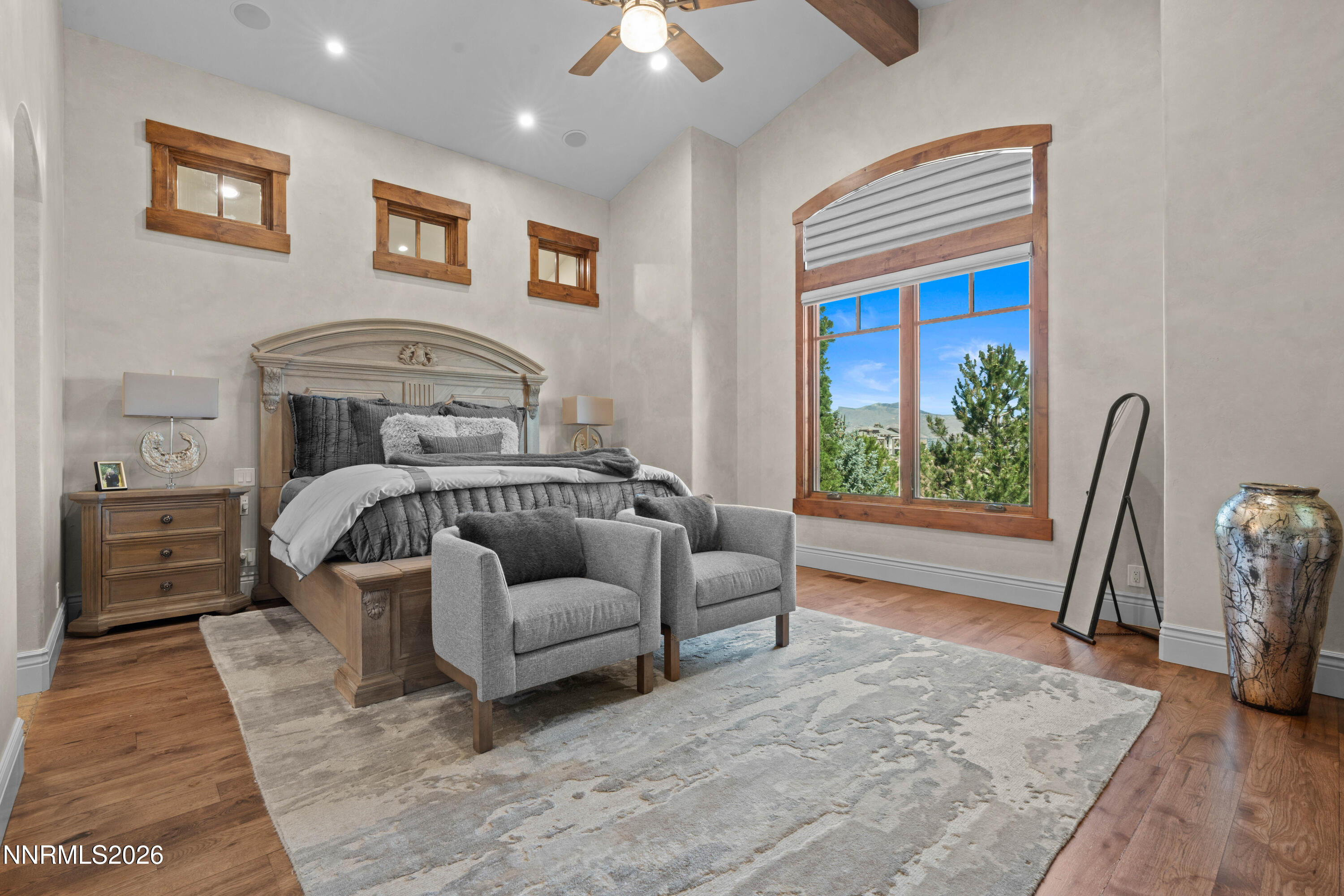 4816 Piney Woods Court