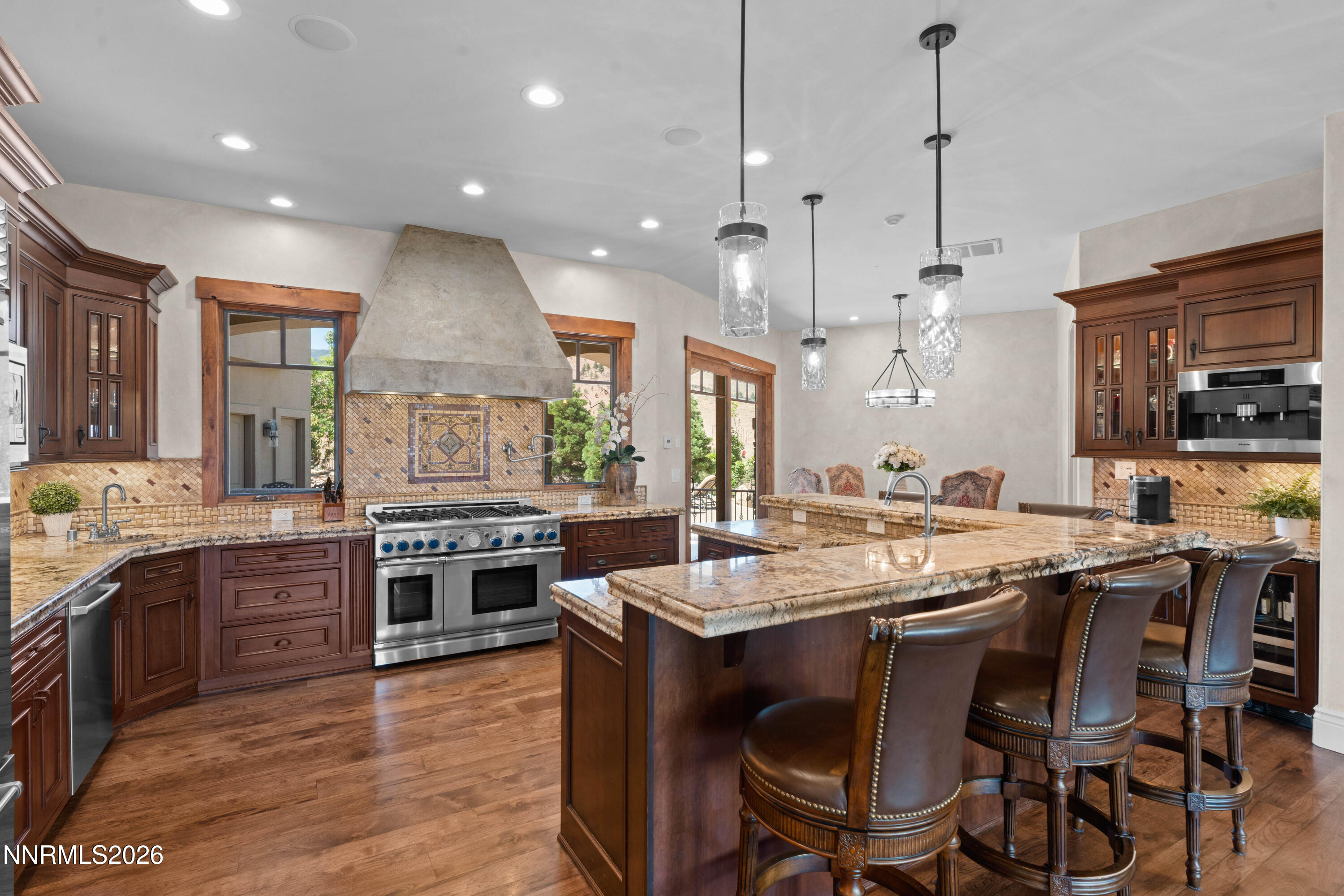 4816 Piney Woods Court