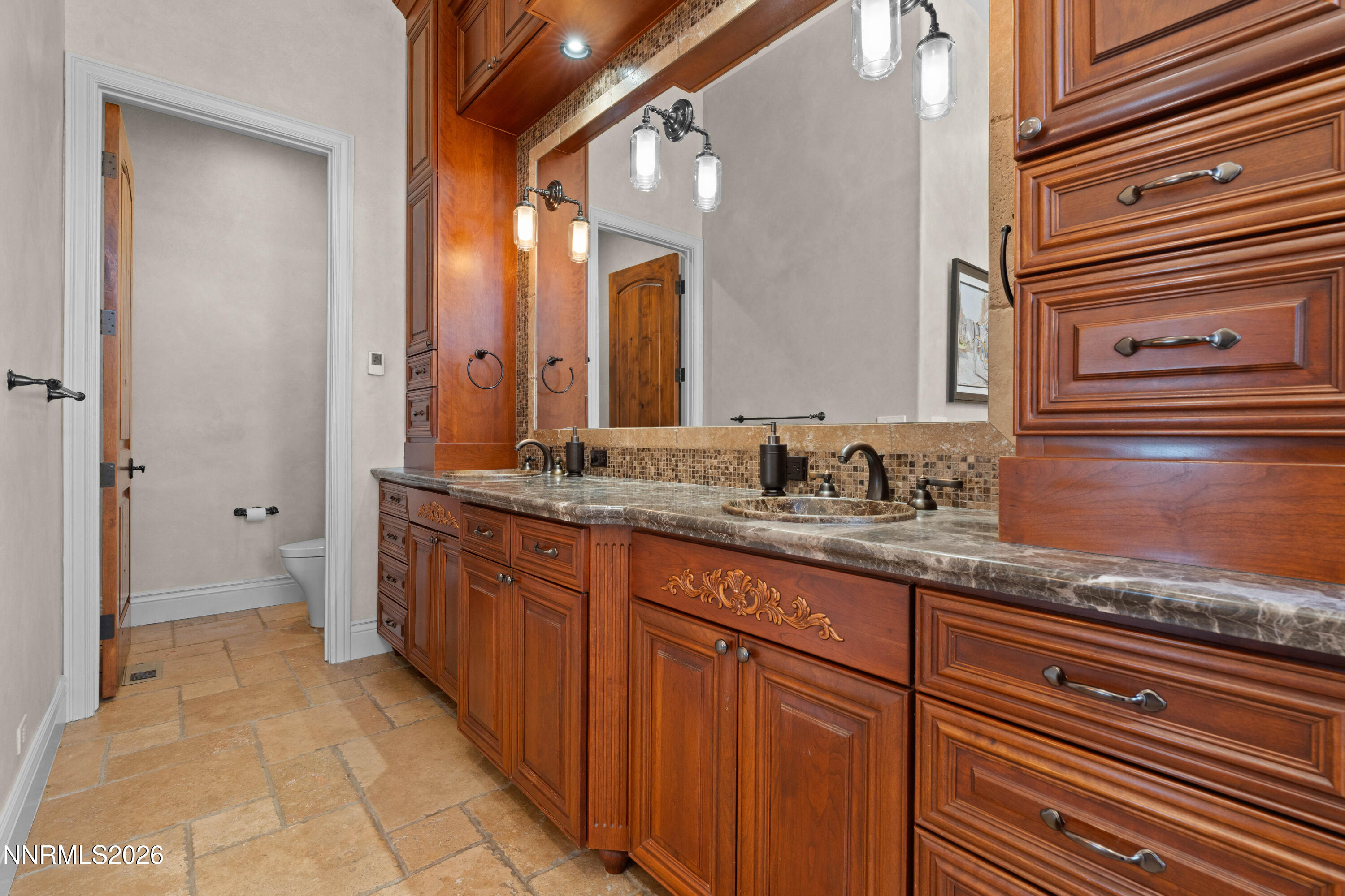 4816 Piney Woods Court