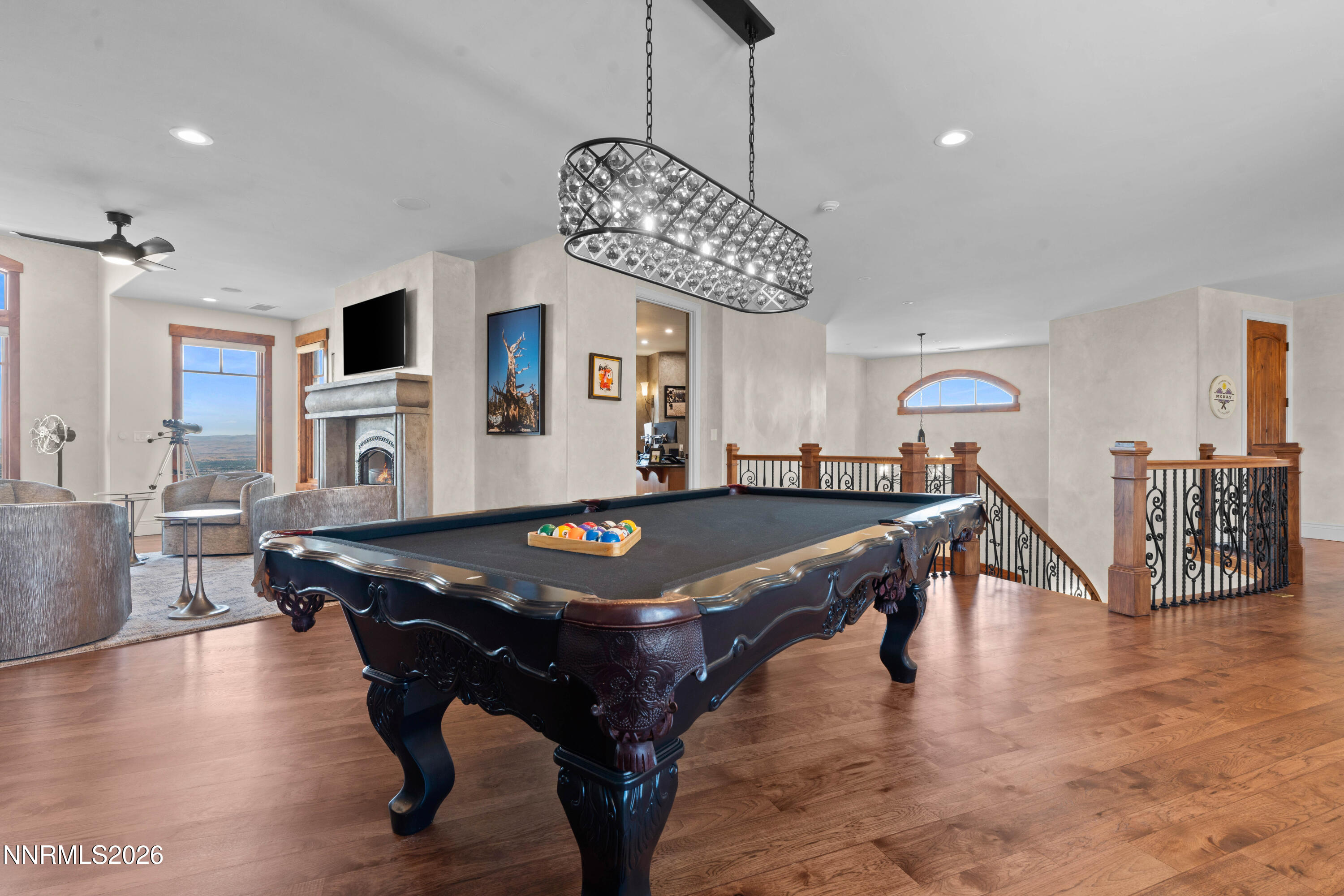 4816 Piney Woods Court