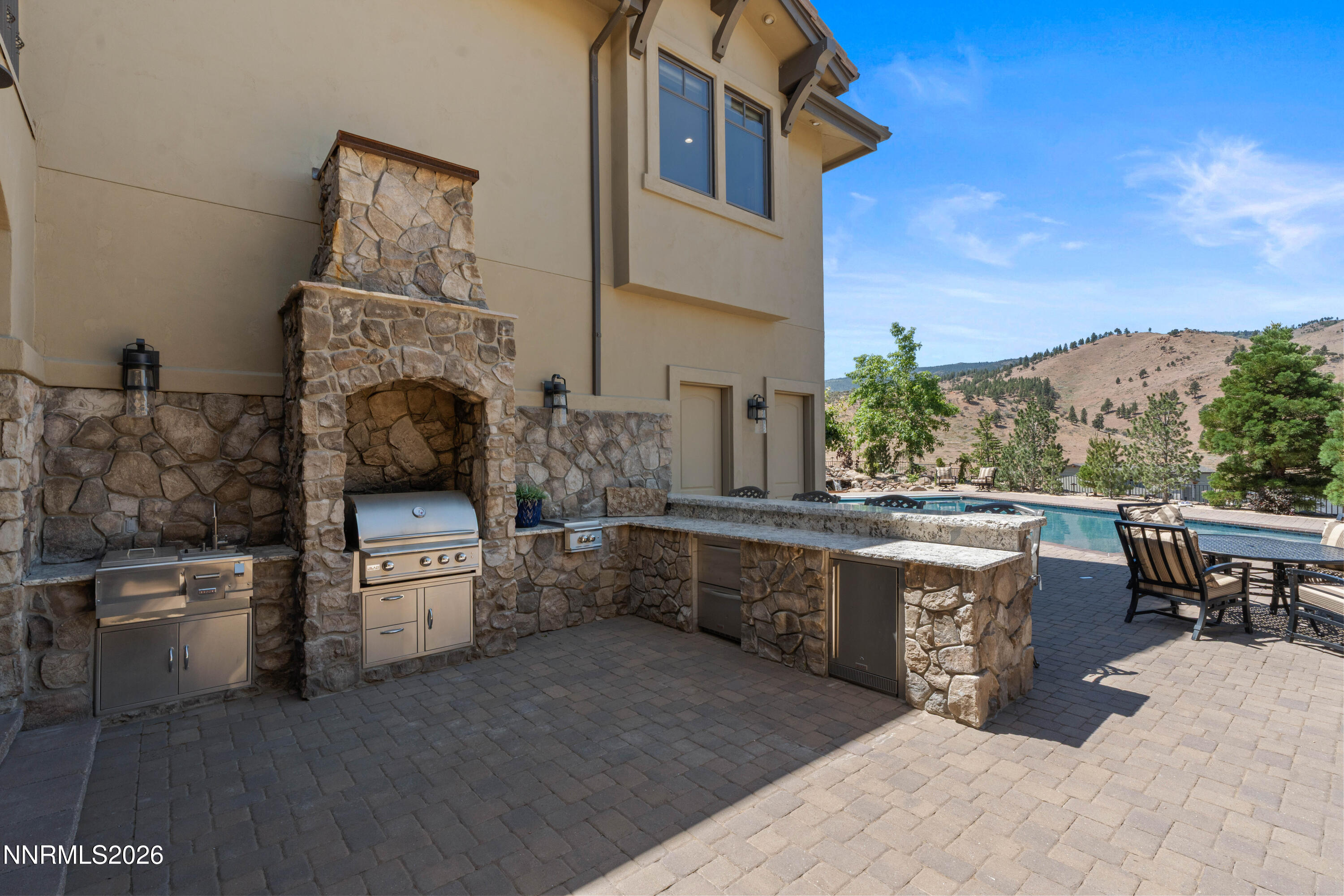 4816 Piney Woods Court