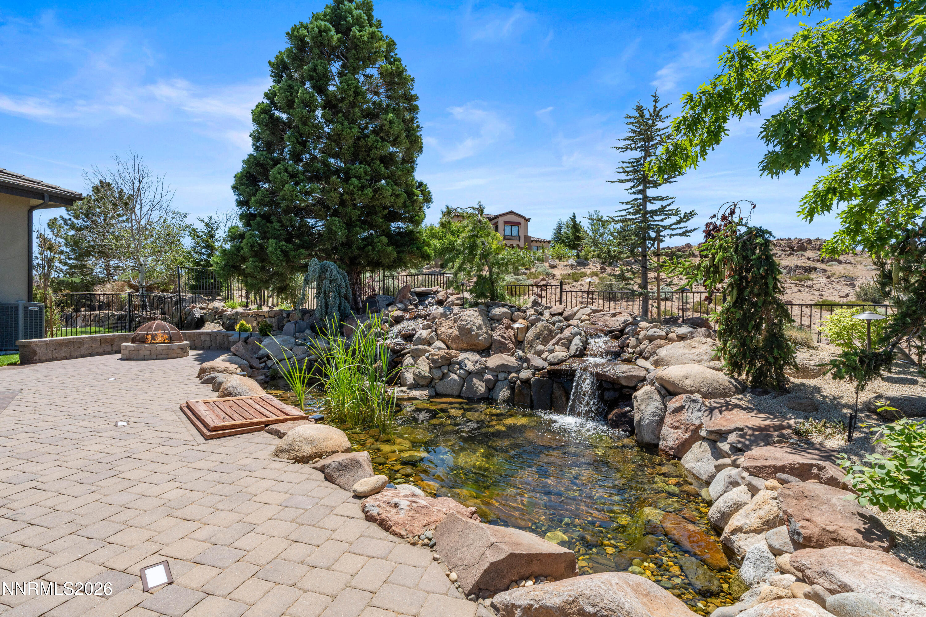 4816 Piney Woods Court