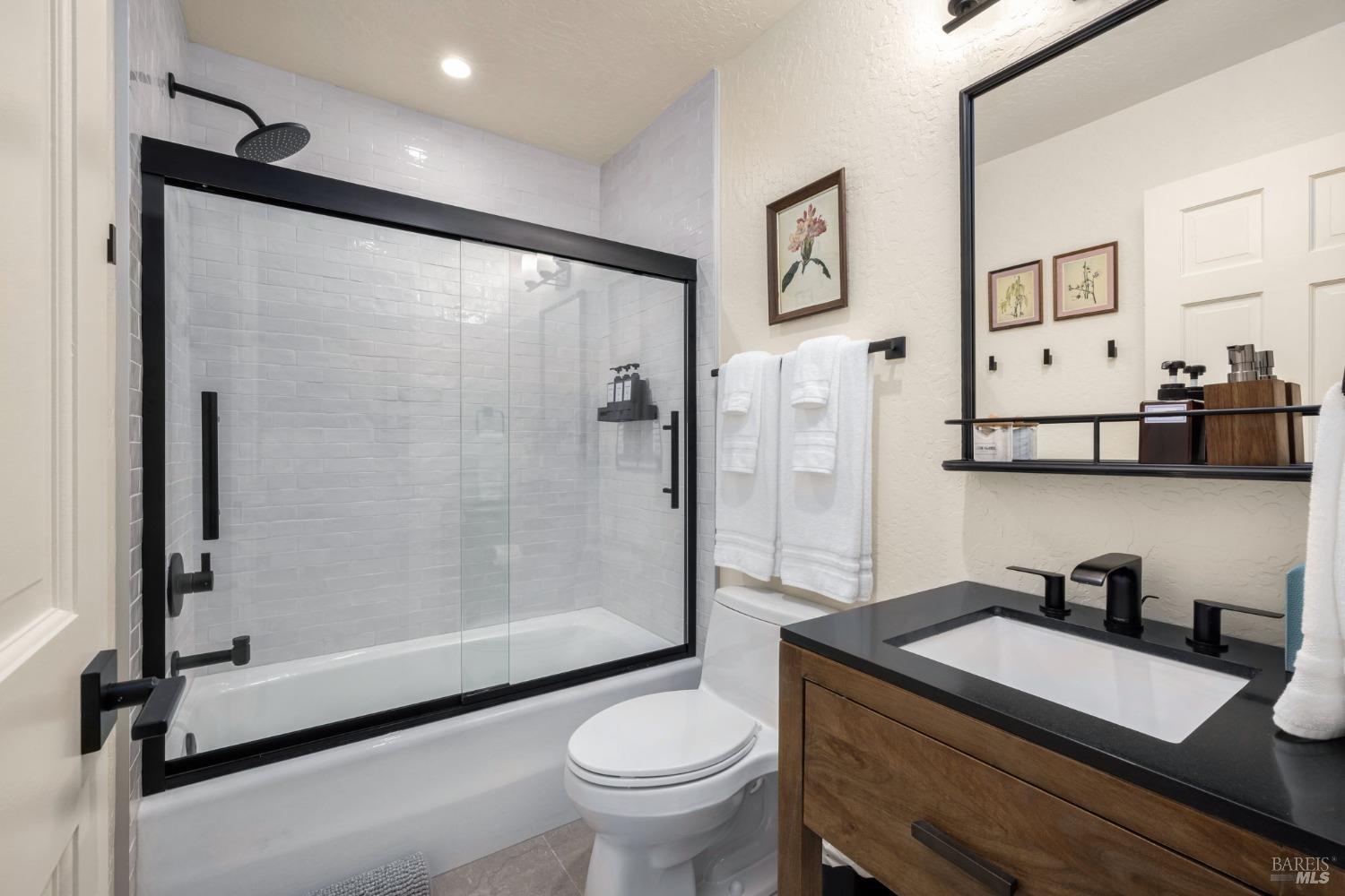 20690 Mockingbird Rd