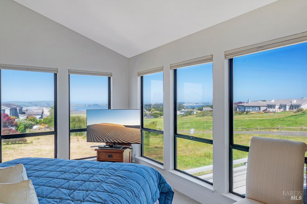 21199 Hummingbird Ct