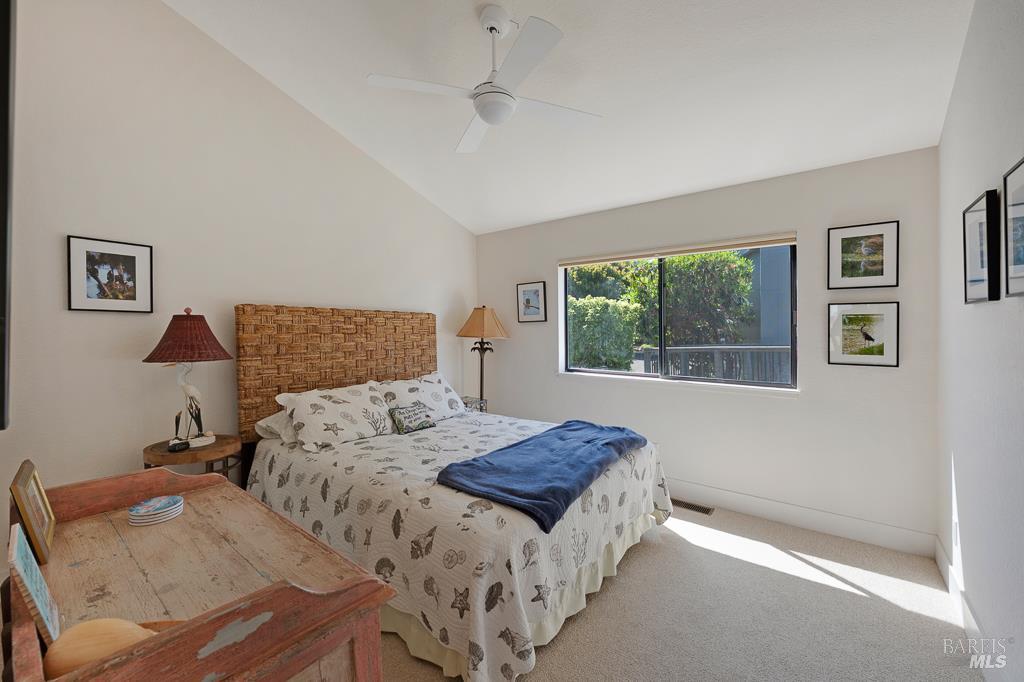 21199 Hummingbird Ct