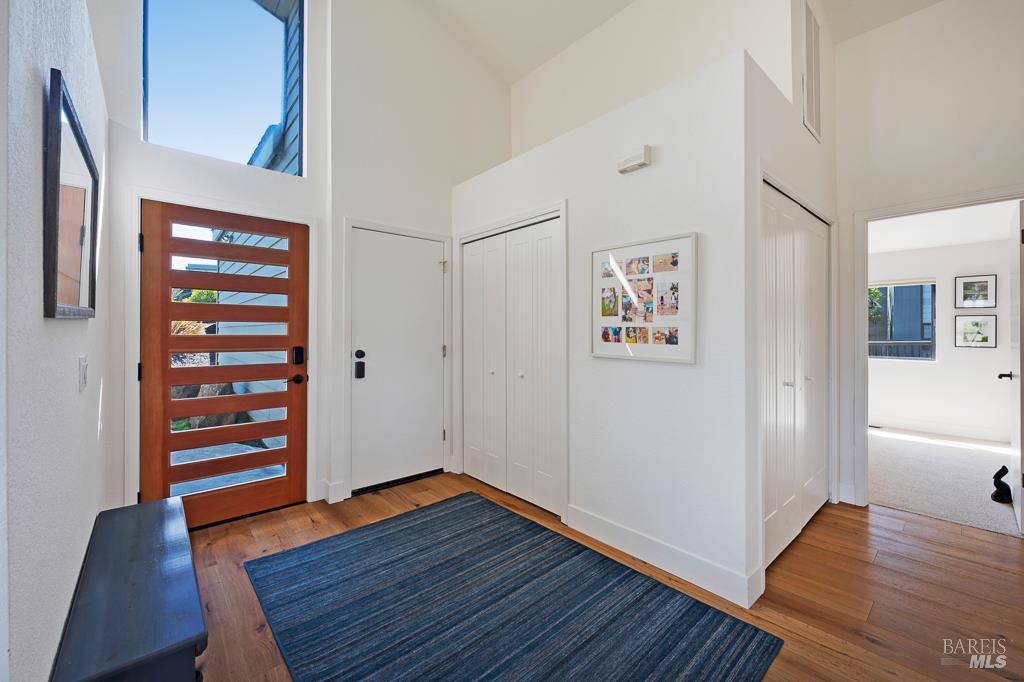 21199 Hummingbird Ct