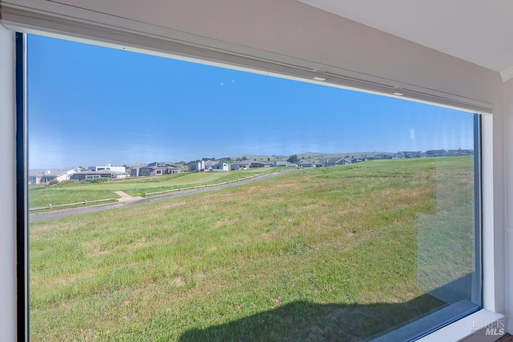 21199 Hummingbird Ct