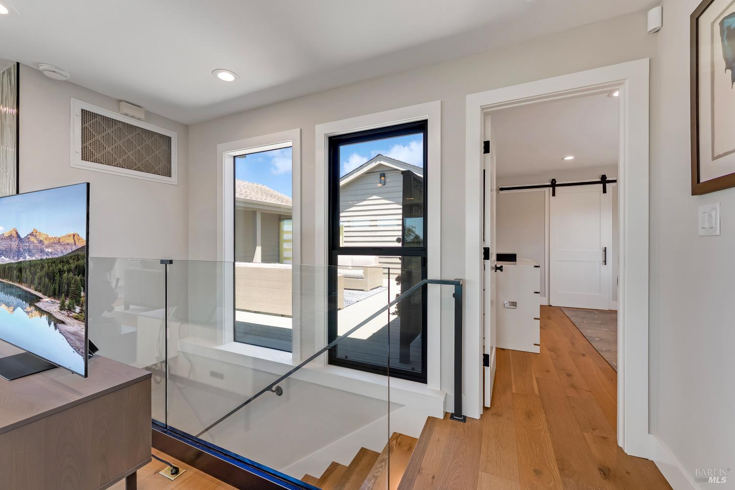 142 Poppy Ct