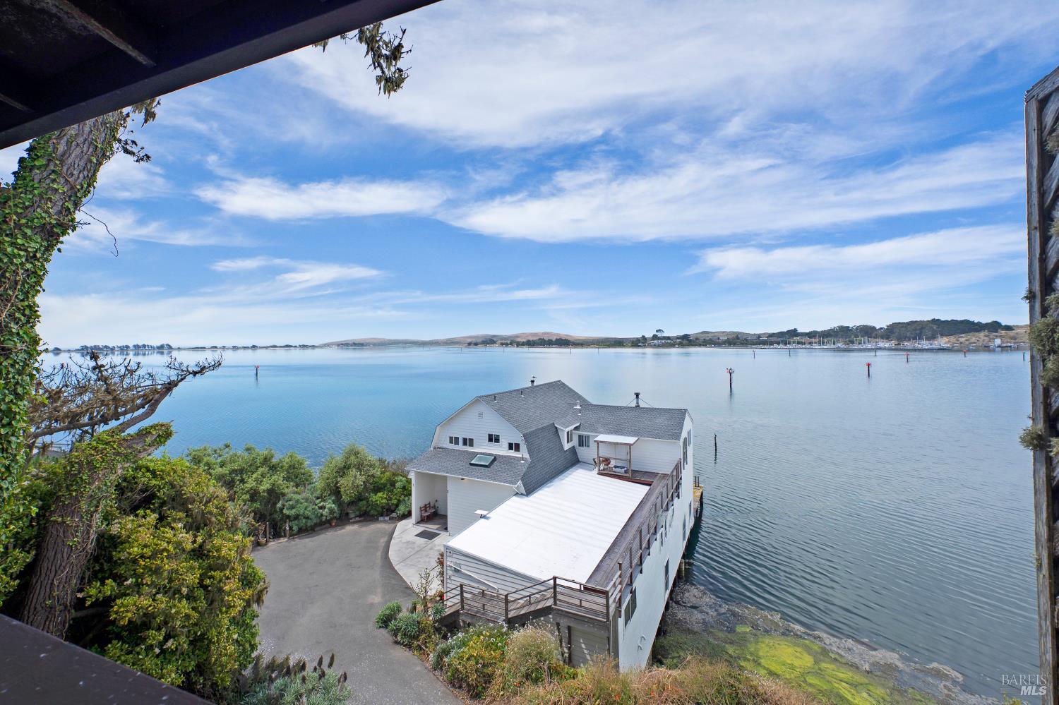 1165 Highway 1