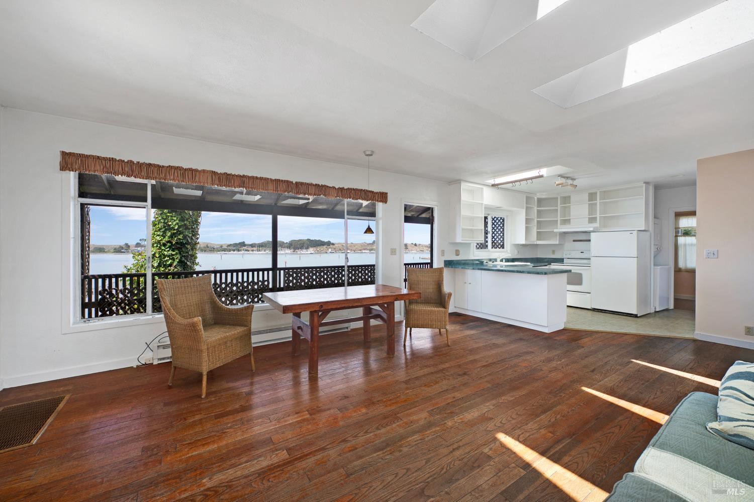 1165 Highway 1