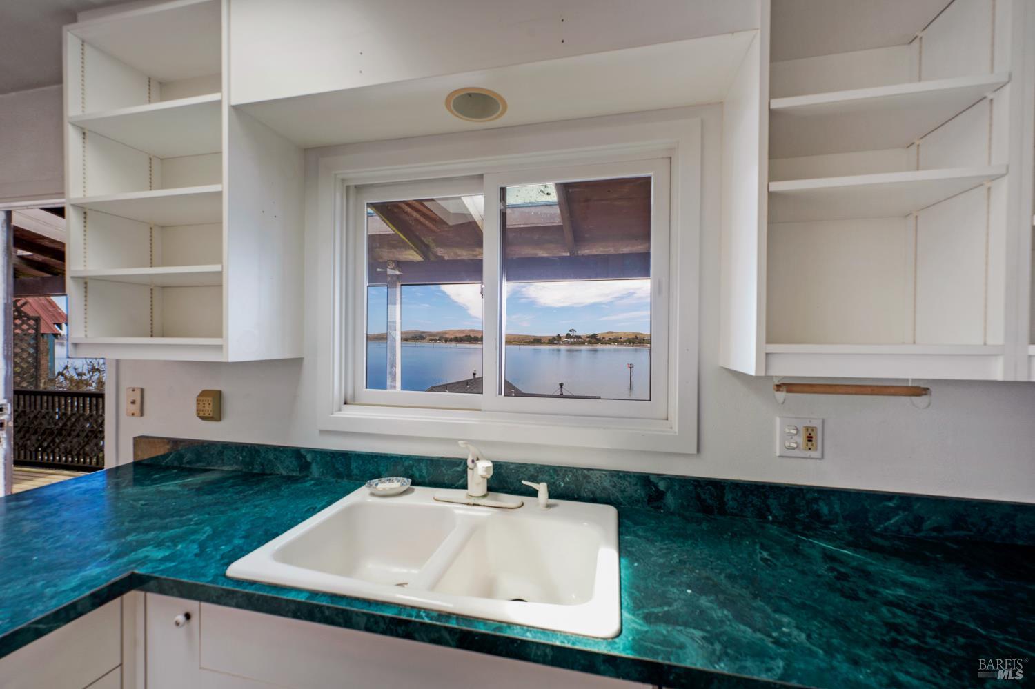 1165 Highway 1