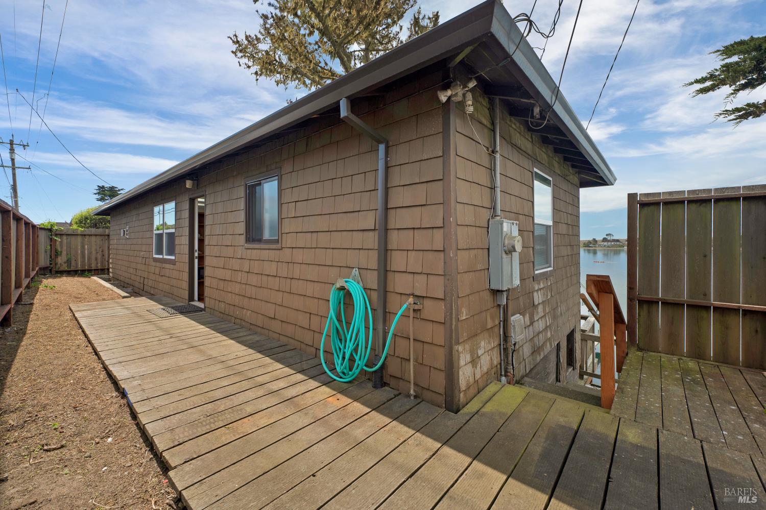 1165 Highway 1