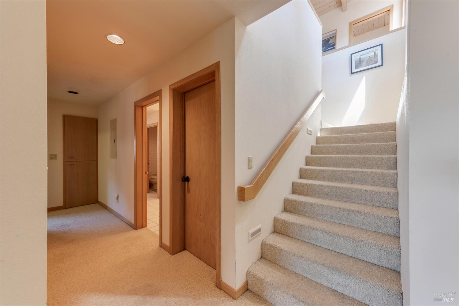 1011 Sea Eagle Loop