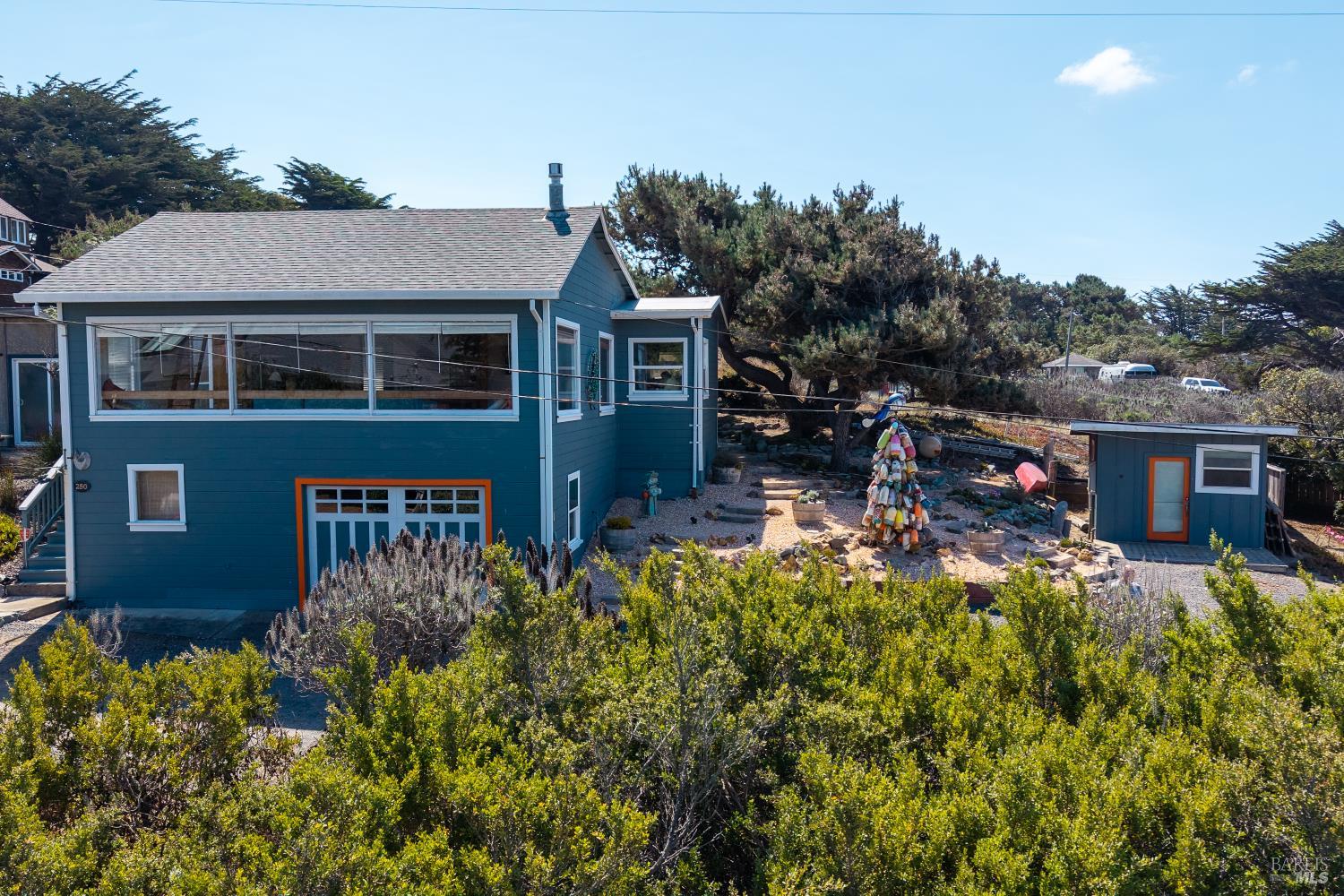 250 Churchill St Ext