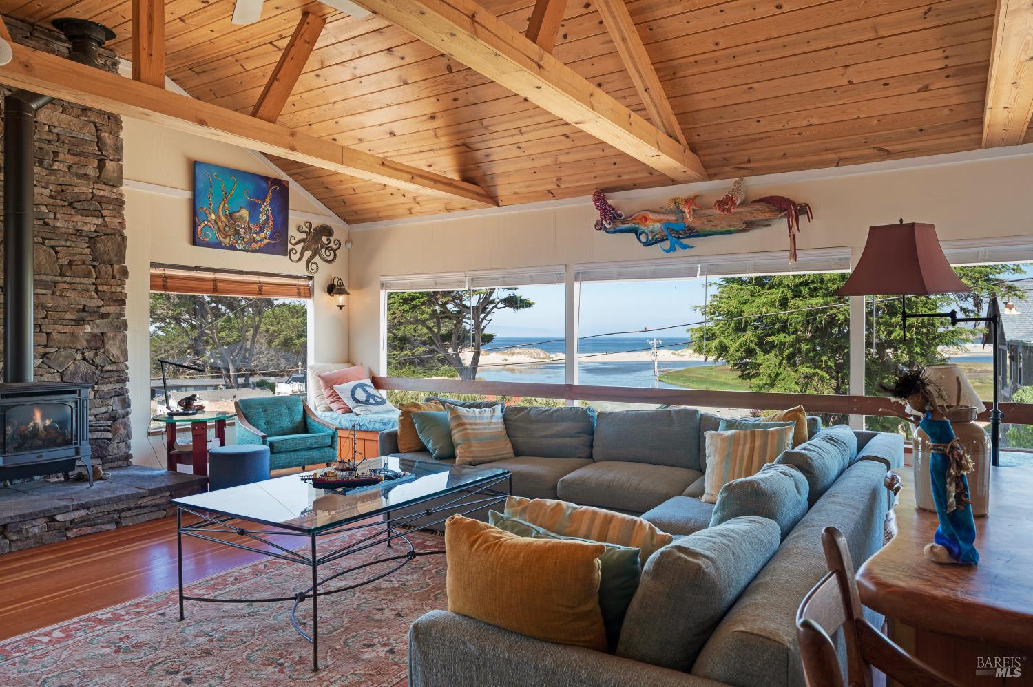 250 Churchill St Ext