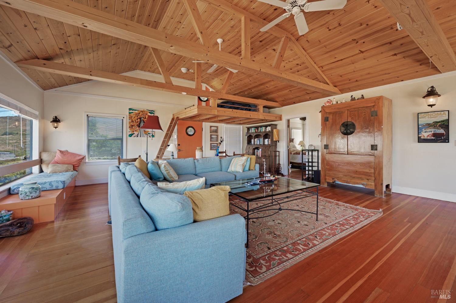 250 Churchill St Ext