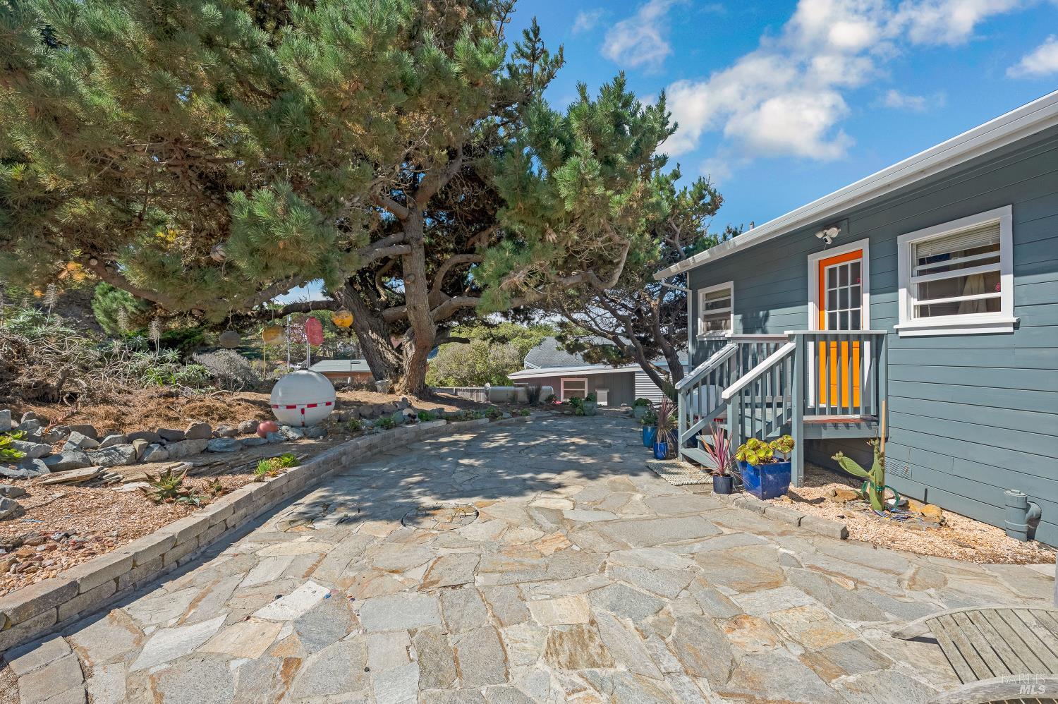 250 Churchill St Ext