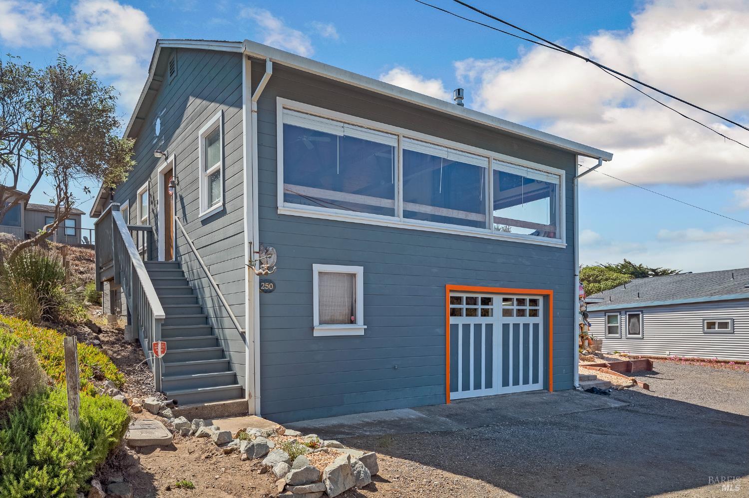 250 Churchill St Ext