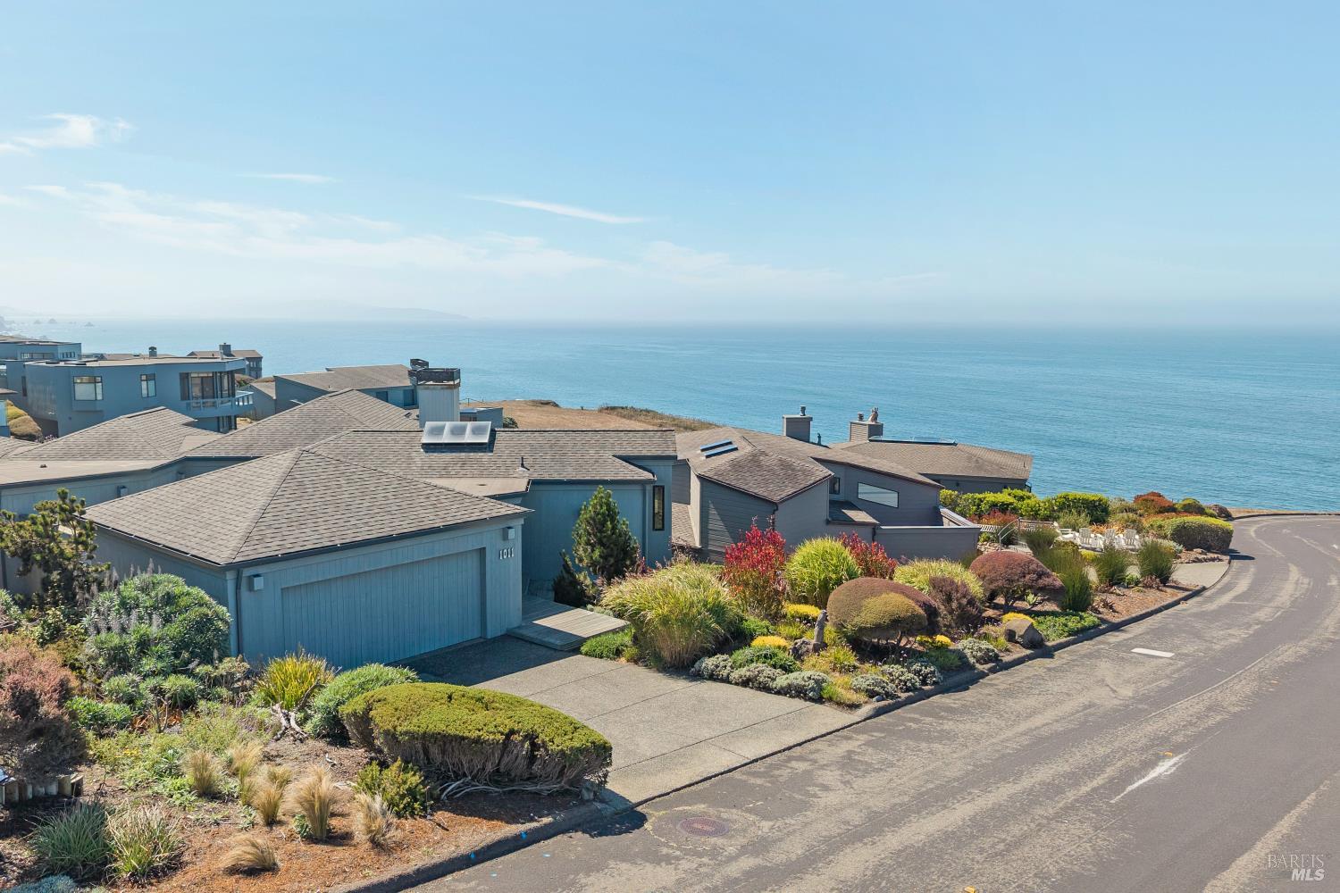 1011 Sea Eagle Loop