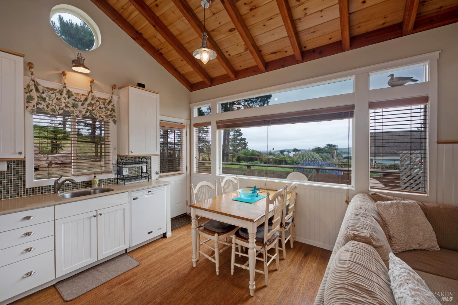 1534 Highway 1