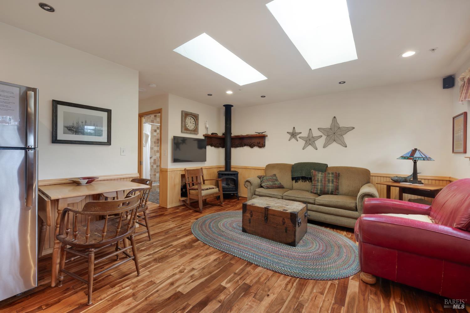 1534 Highway 1