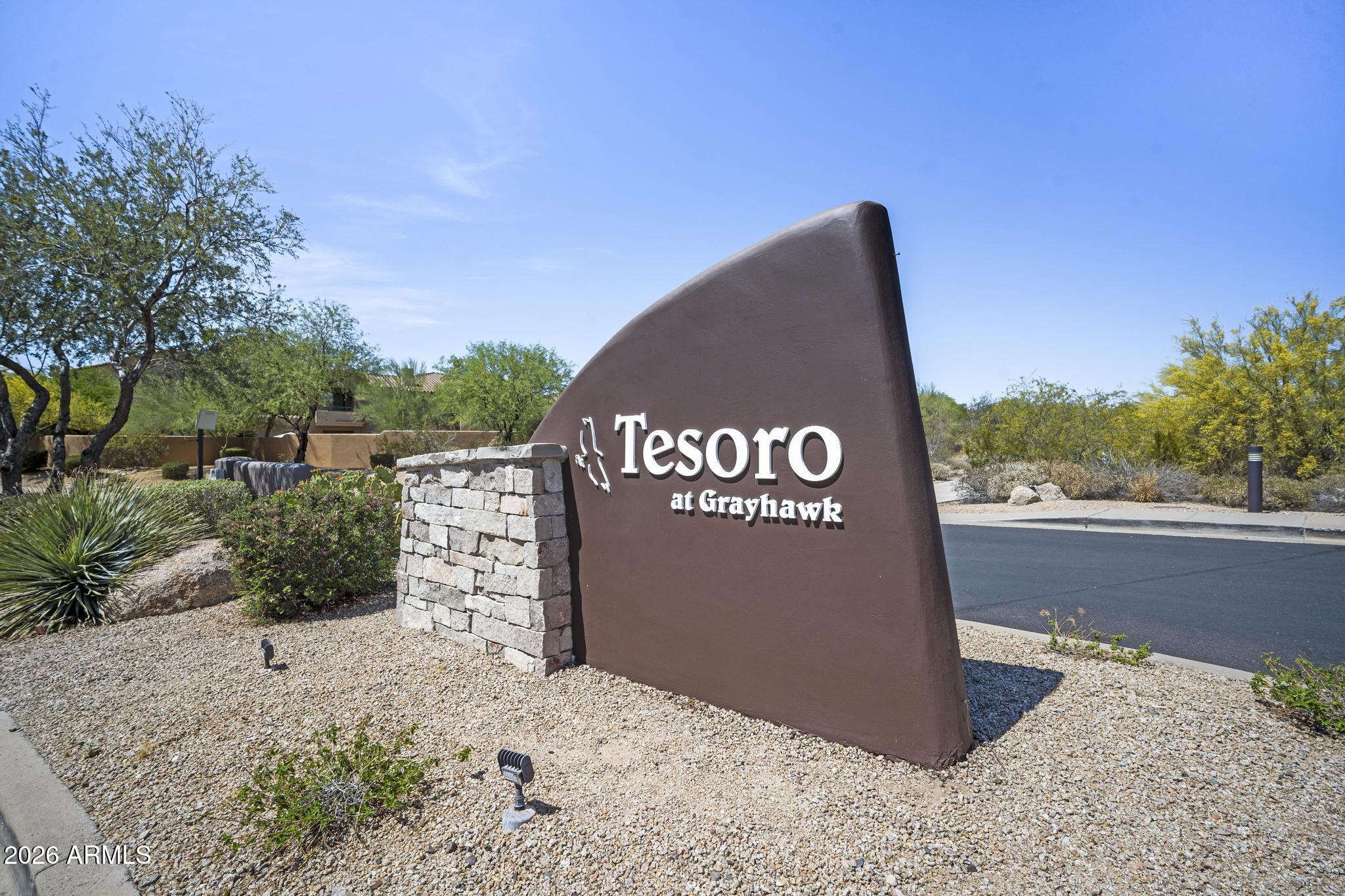 19475 N GRAYHAWK Drive 1078