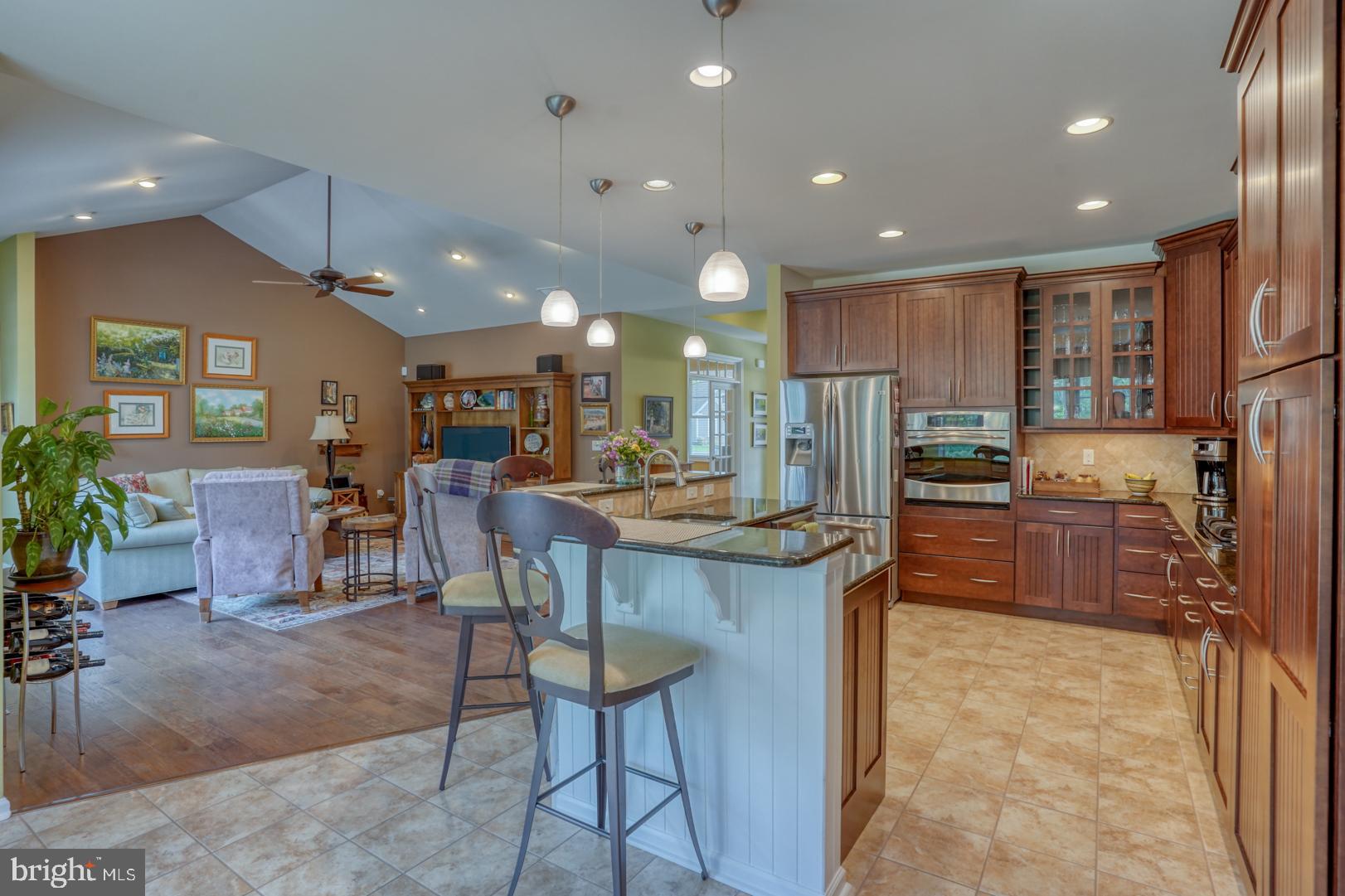 18522 Rose Ct