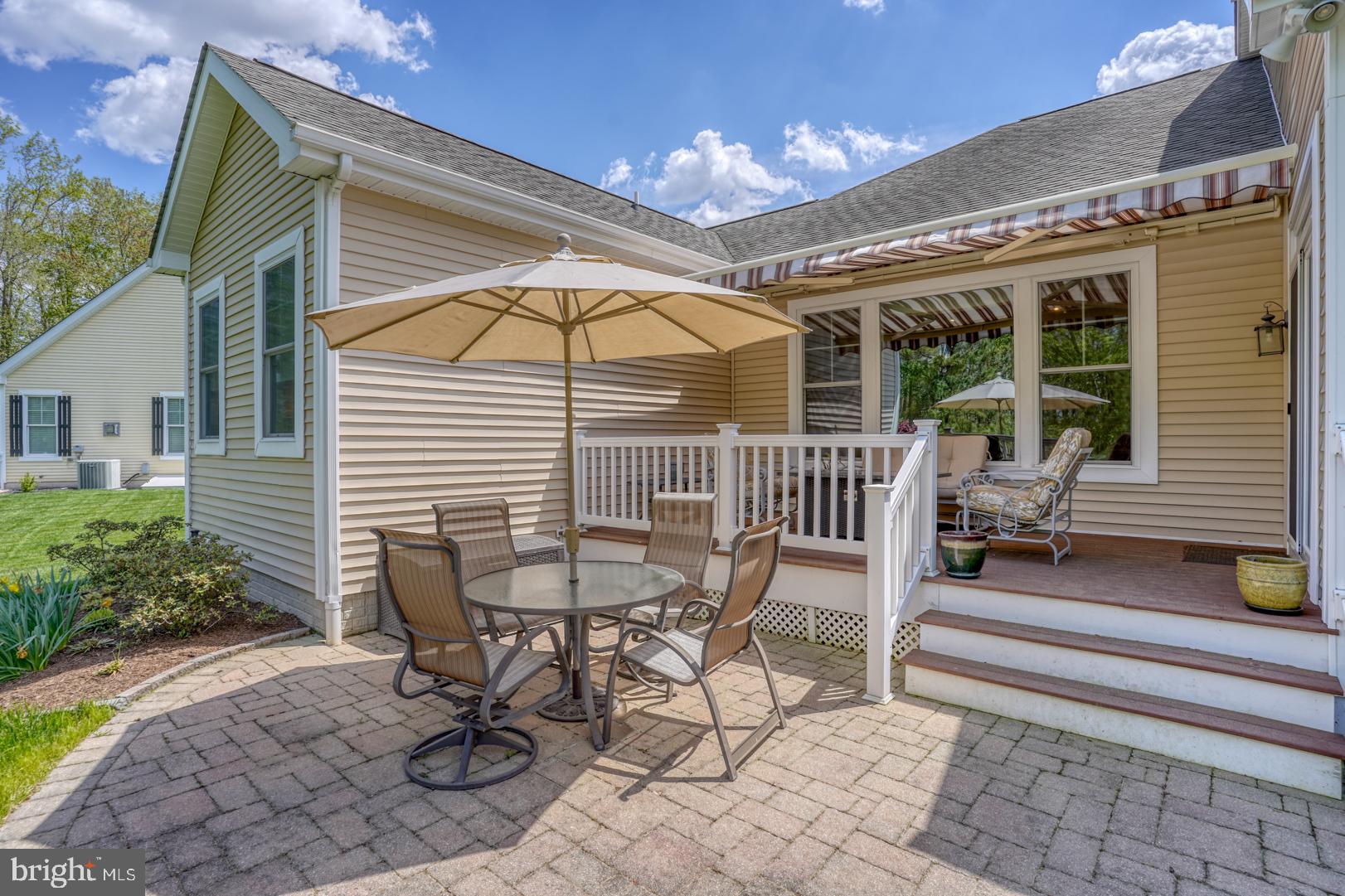 18522 Rose Ct