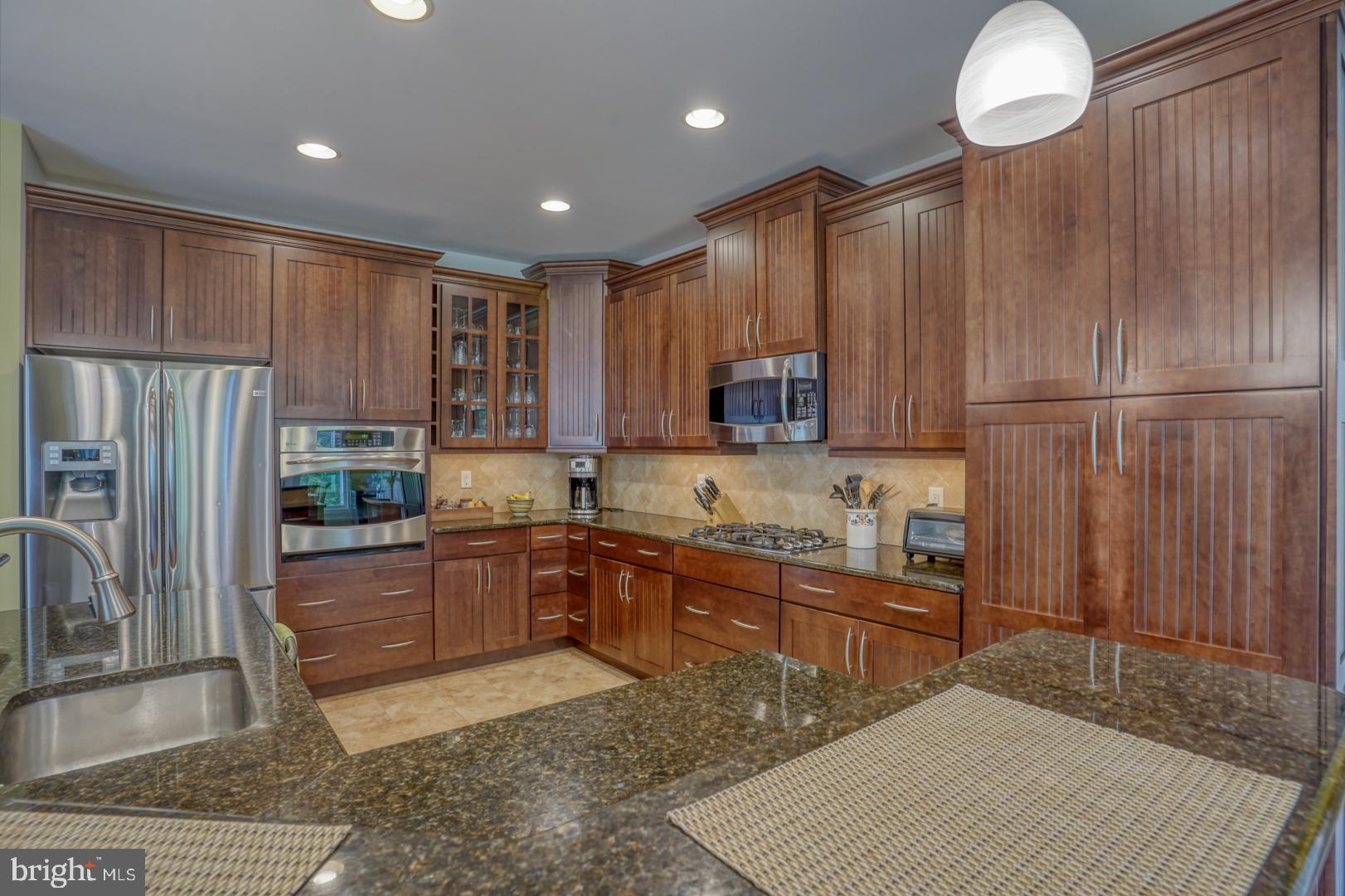 18522 Rose Ct