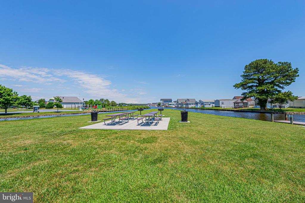 37585 Pear Tree Ln