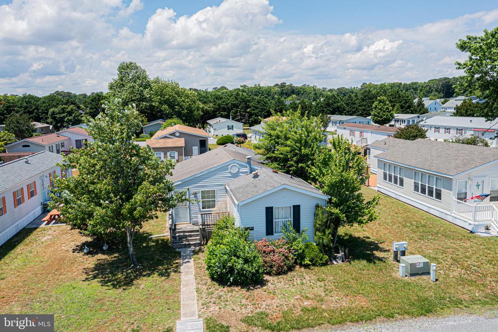 37585 Pear Tree Ln