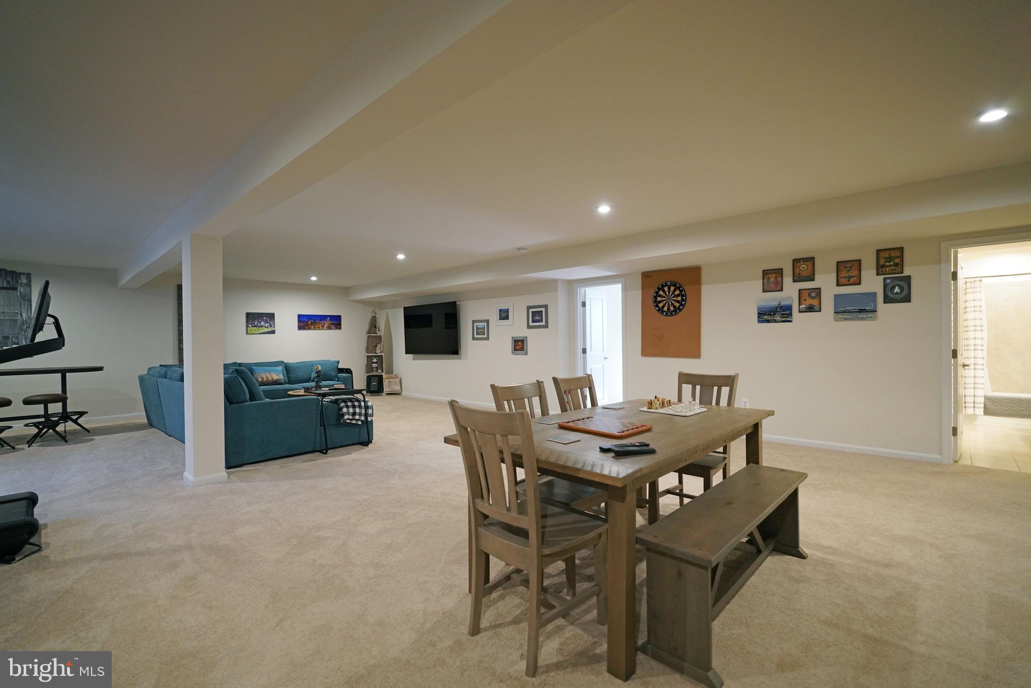 23014 Bourbon Cir