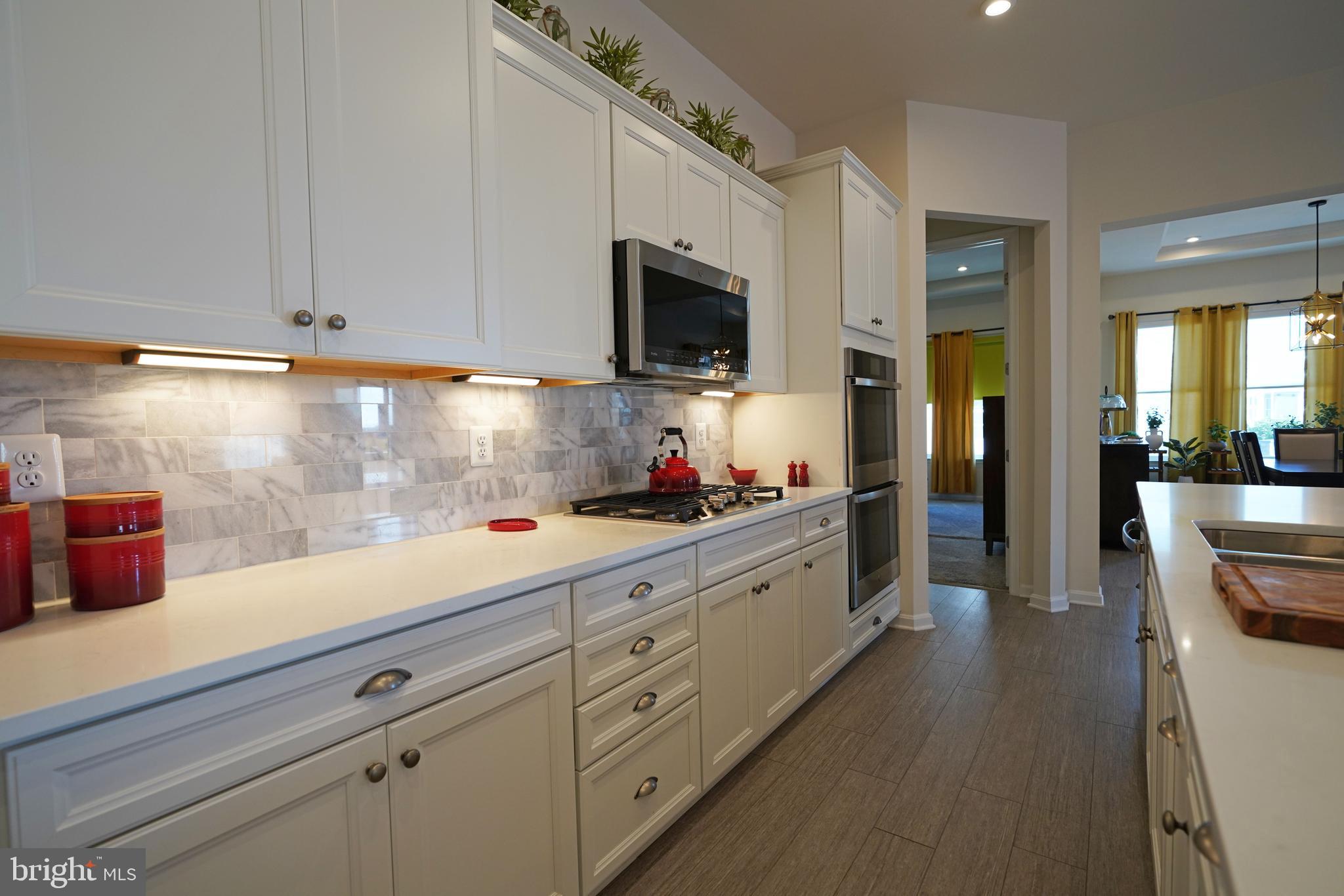 23014 Bourbon Cir