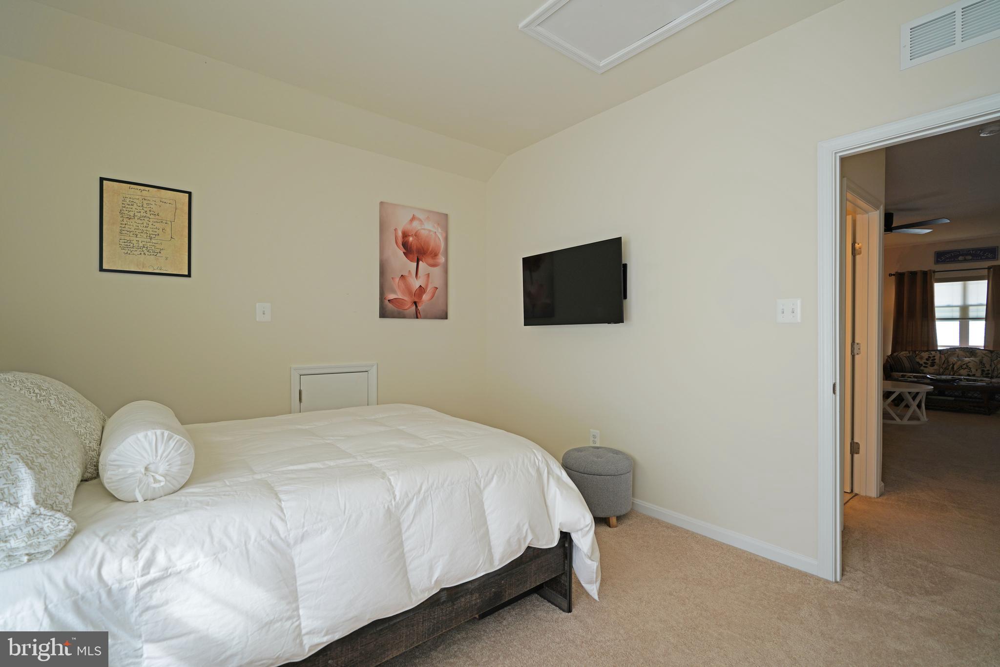23014 Bourbon Cir