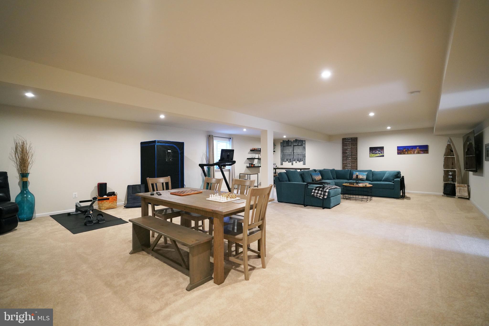 23014 Bourbon Cir