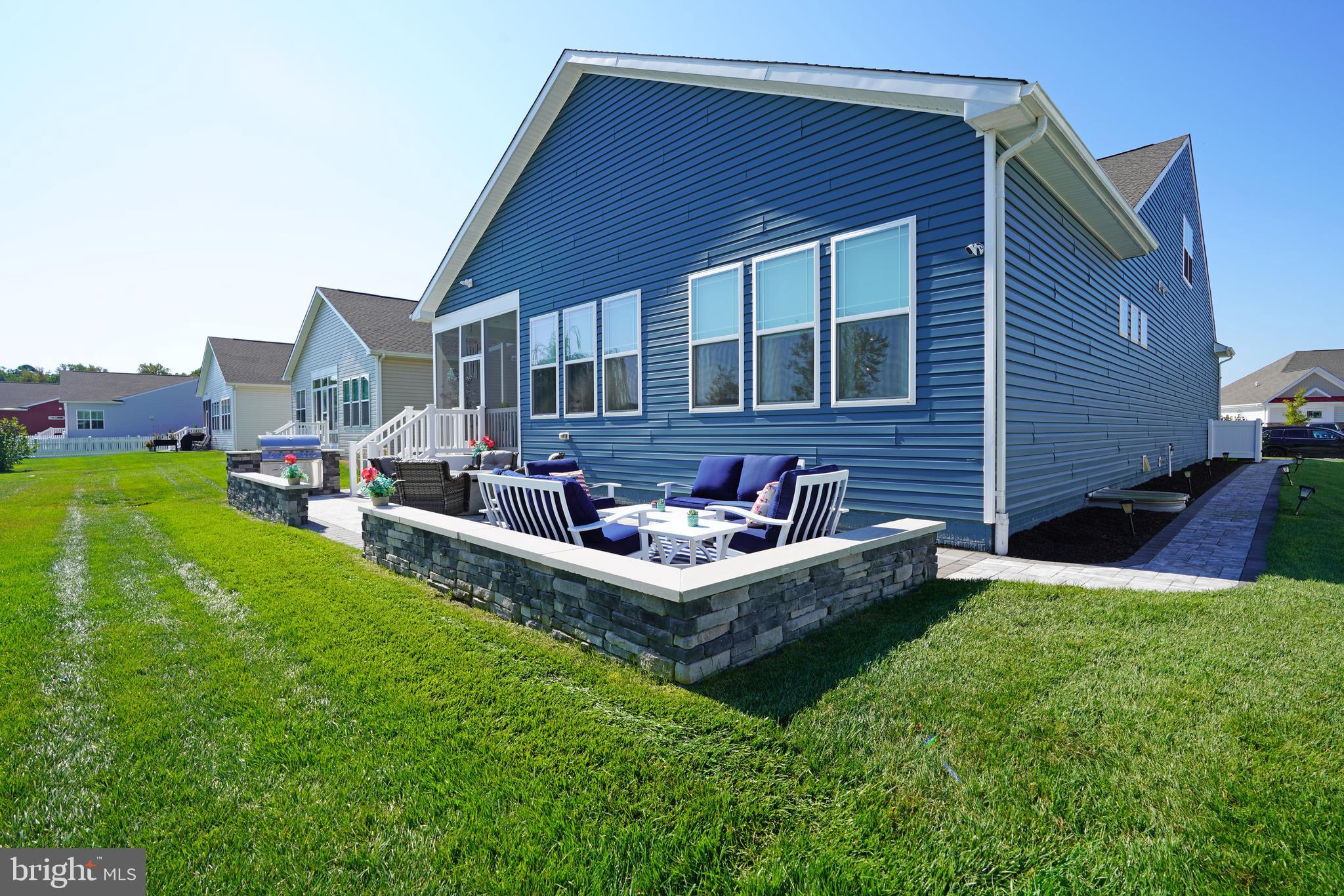 23014 Bourbon Cir