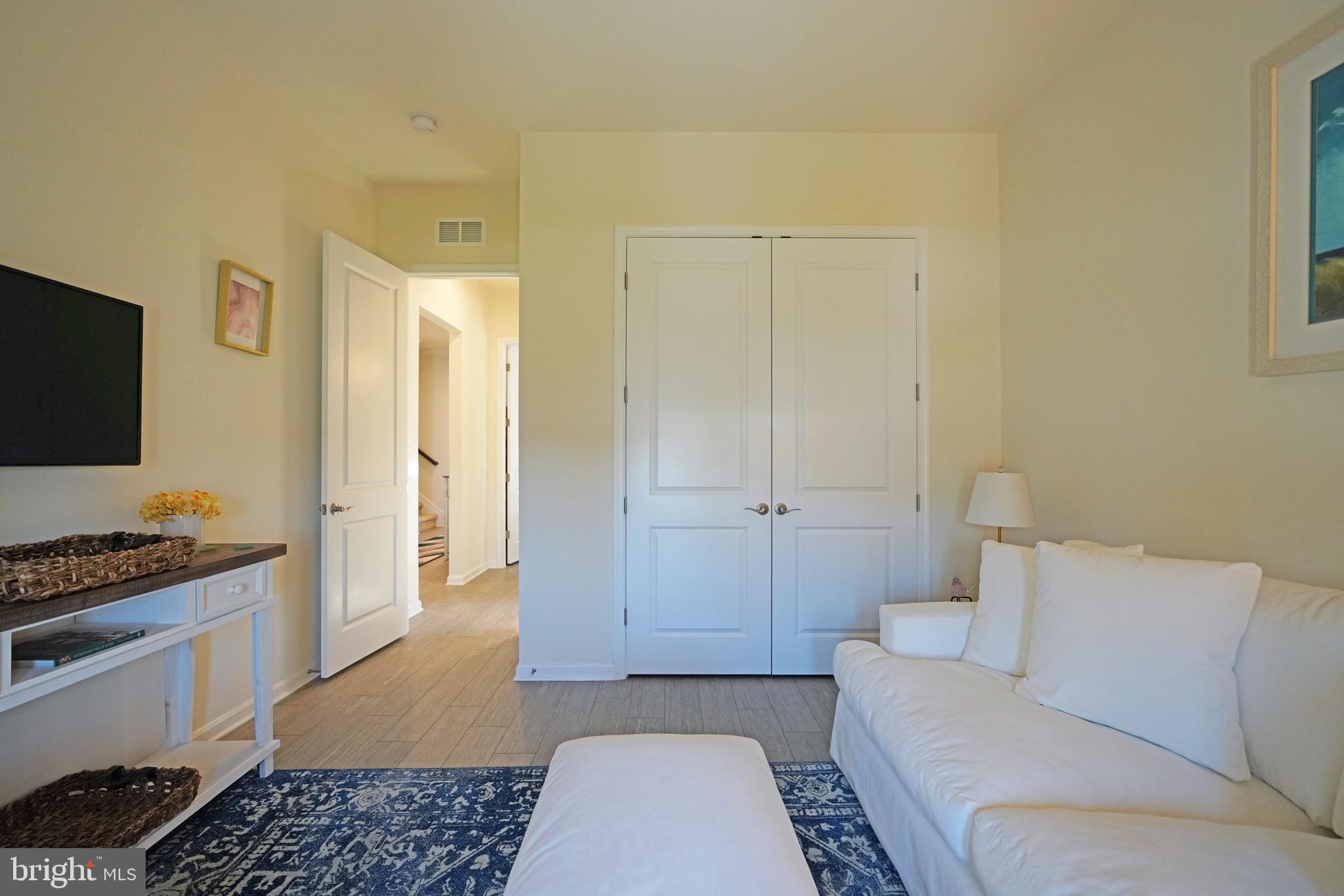 23014 Bourbon Cir