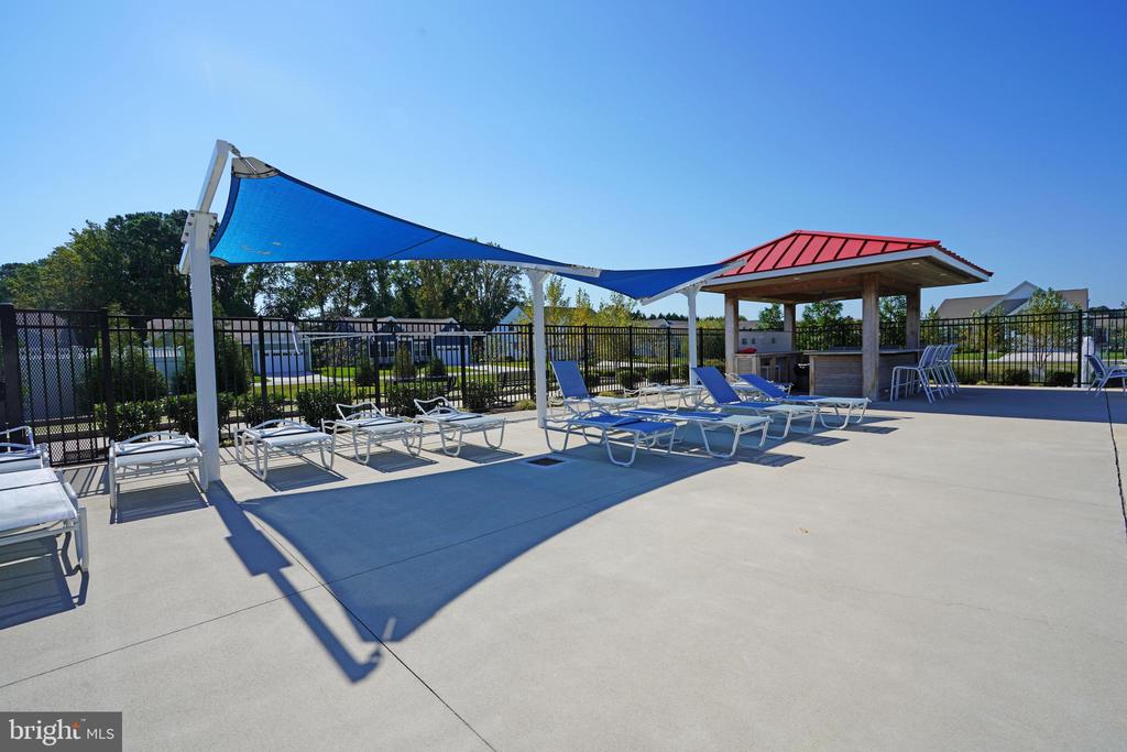 23014 Bourbon Cir