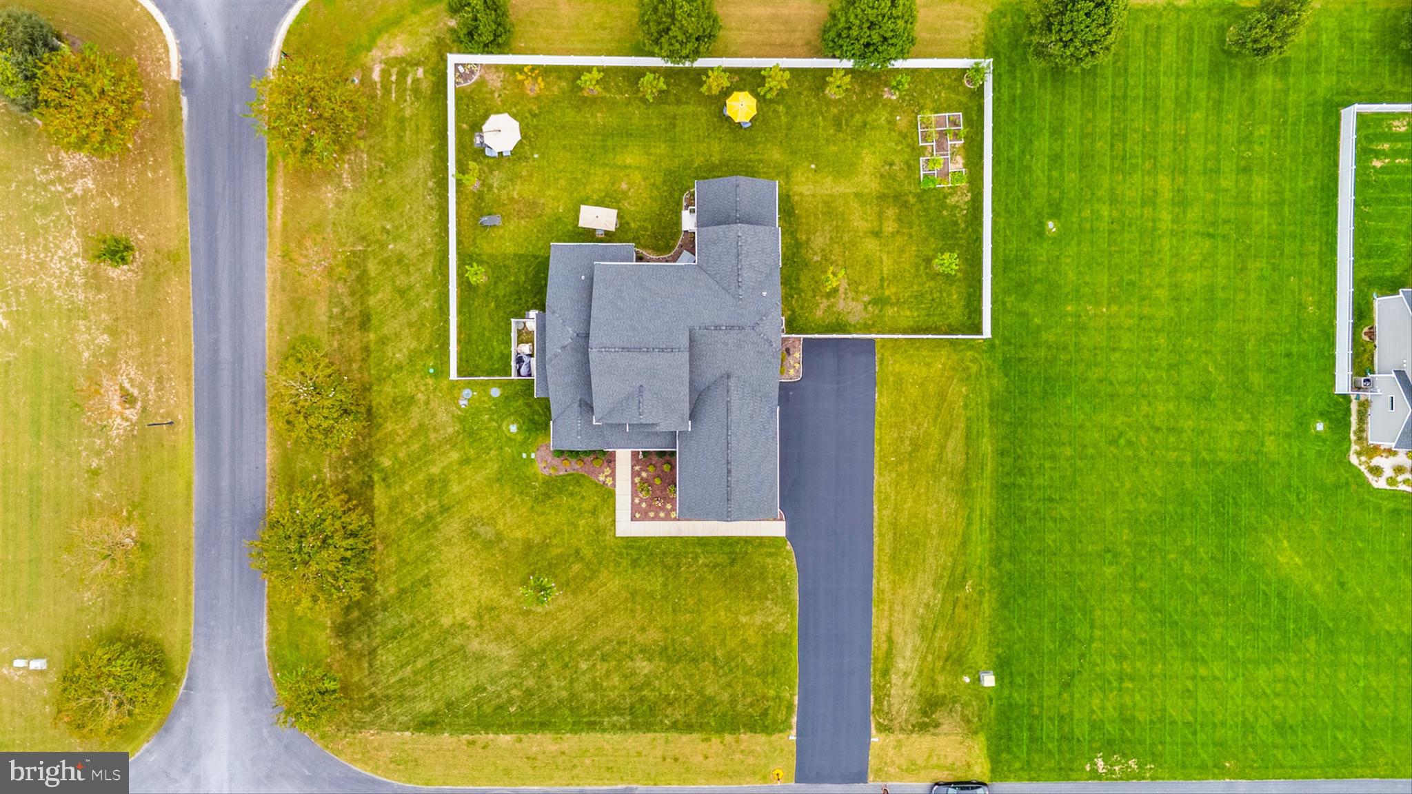 29476 JOHN DEERE DRIVE