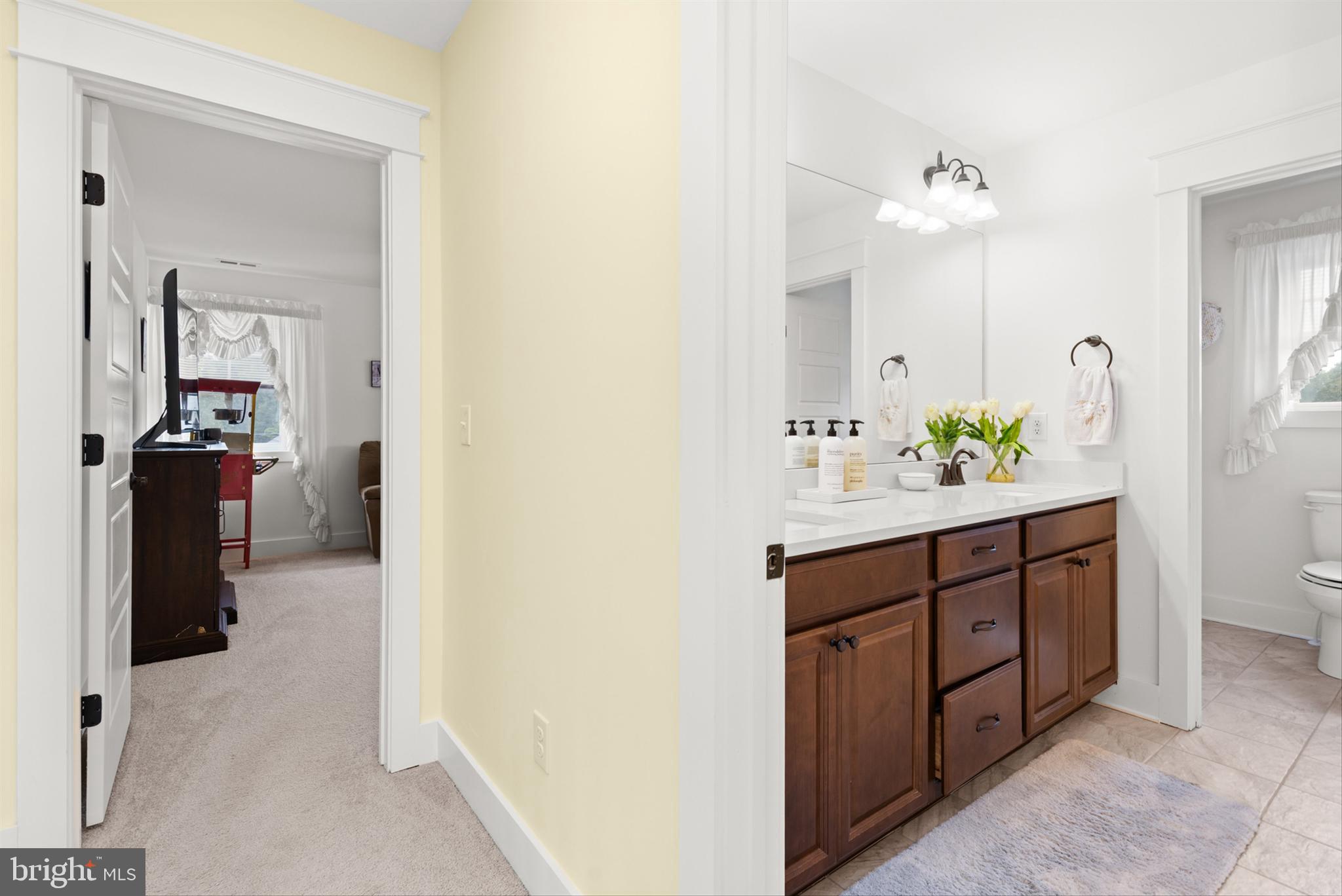 29476 JOHN DEERE DRIVE