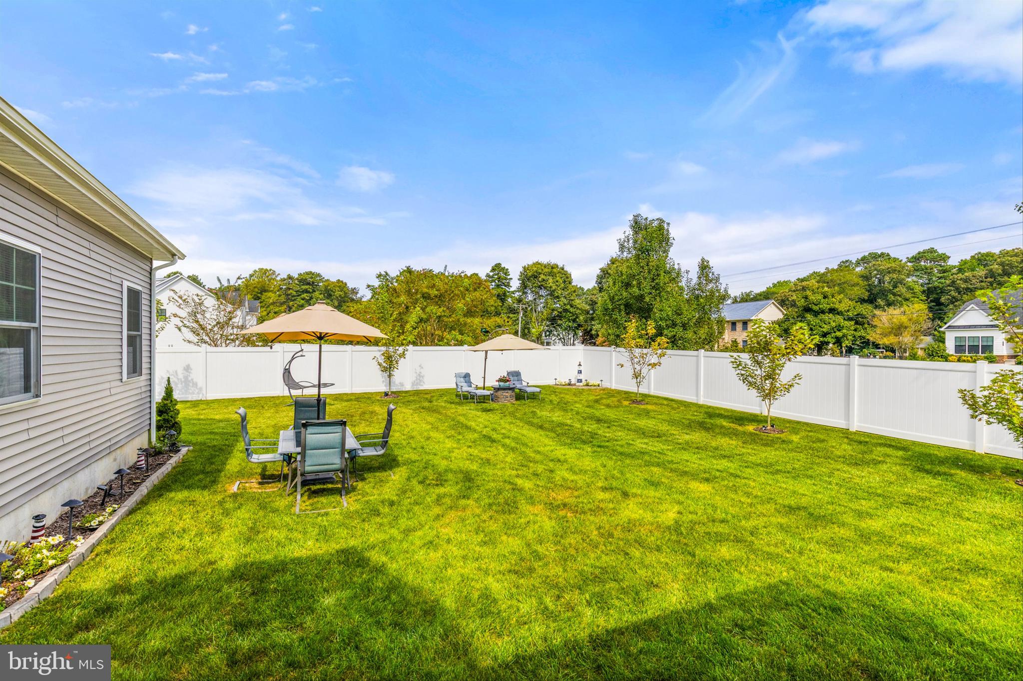 29476 JOHN DEERE DRIVE