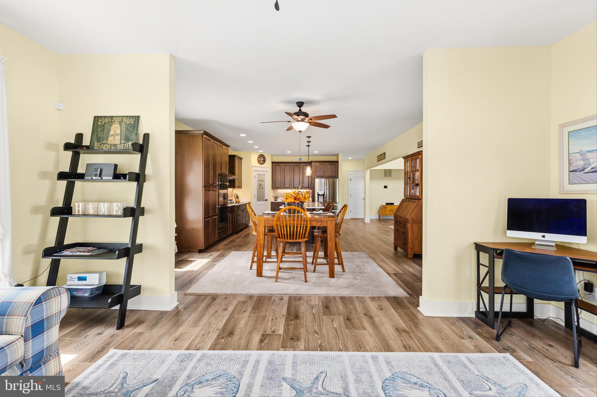 29476 JOHN DEERE DRIVE