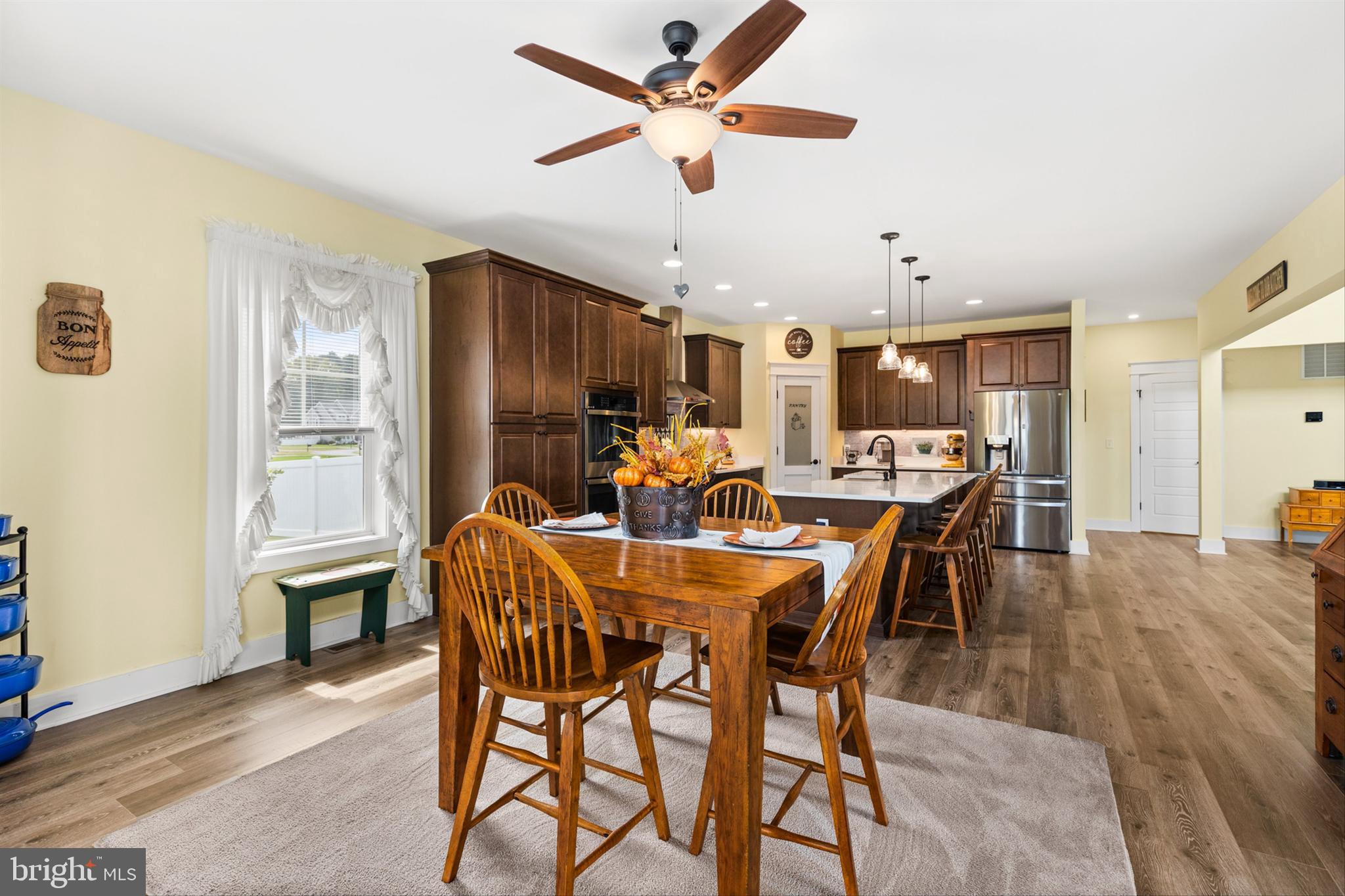 29476 JOHN DEERE DRIVE