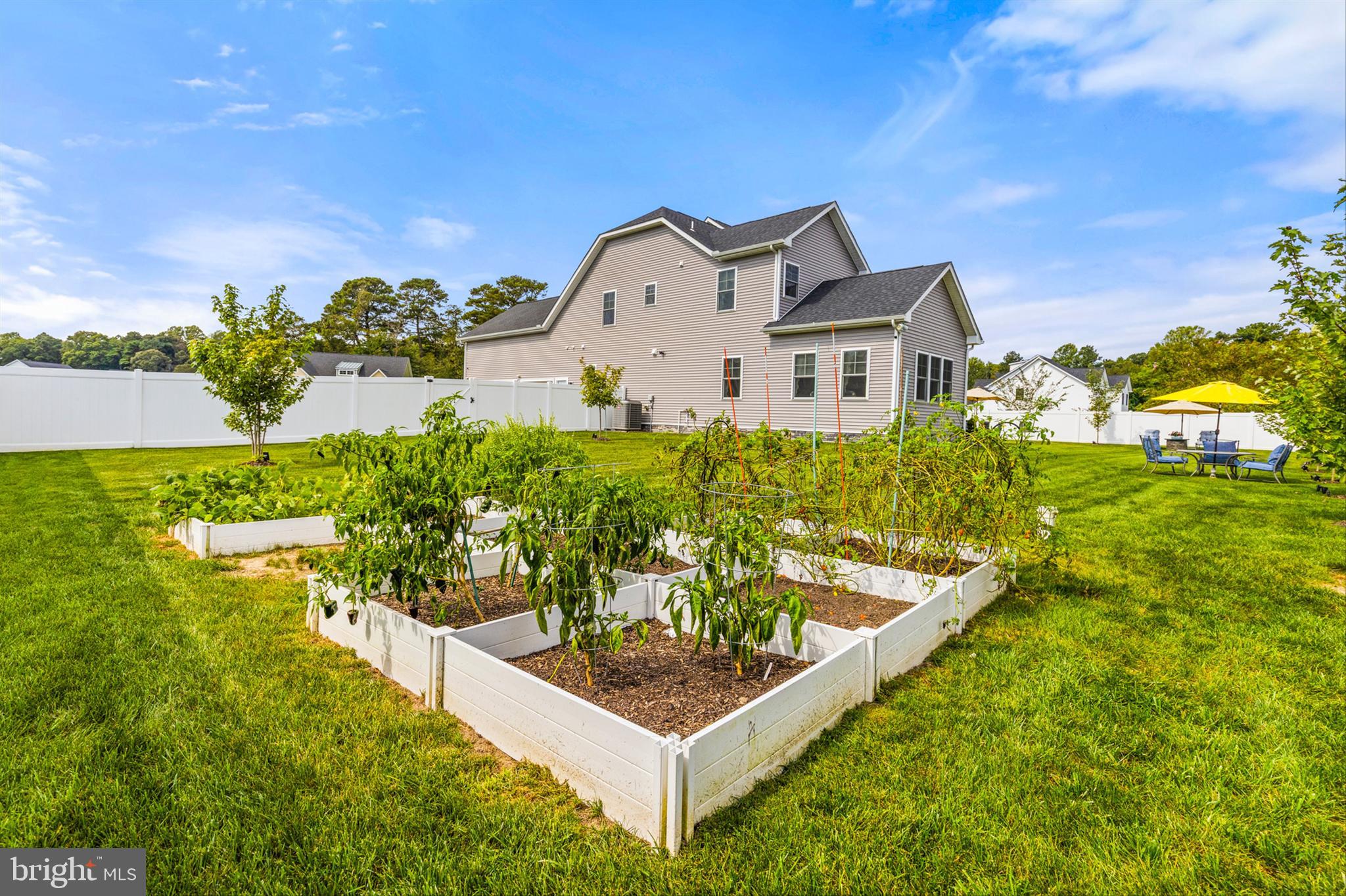 29476 JOHN DEERE DRIVE