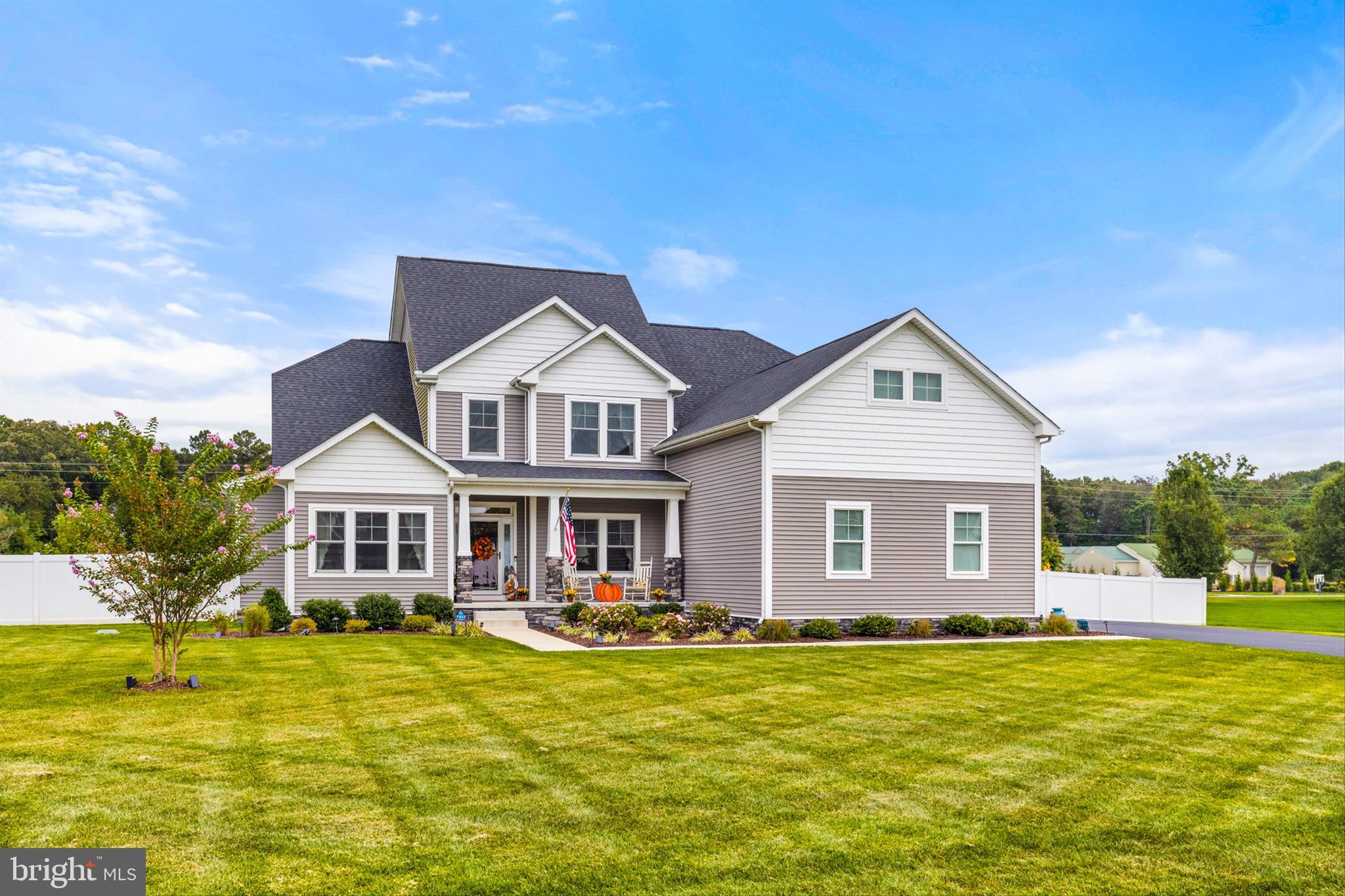29476 JOHN DEERE DRIVE