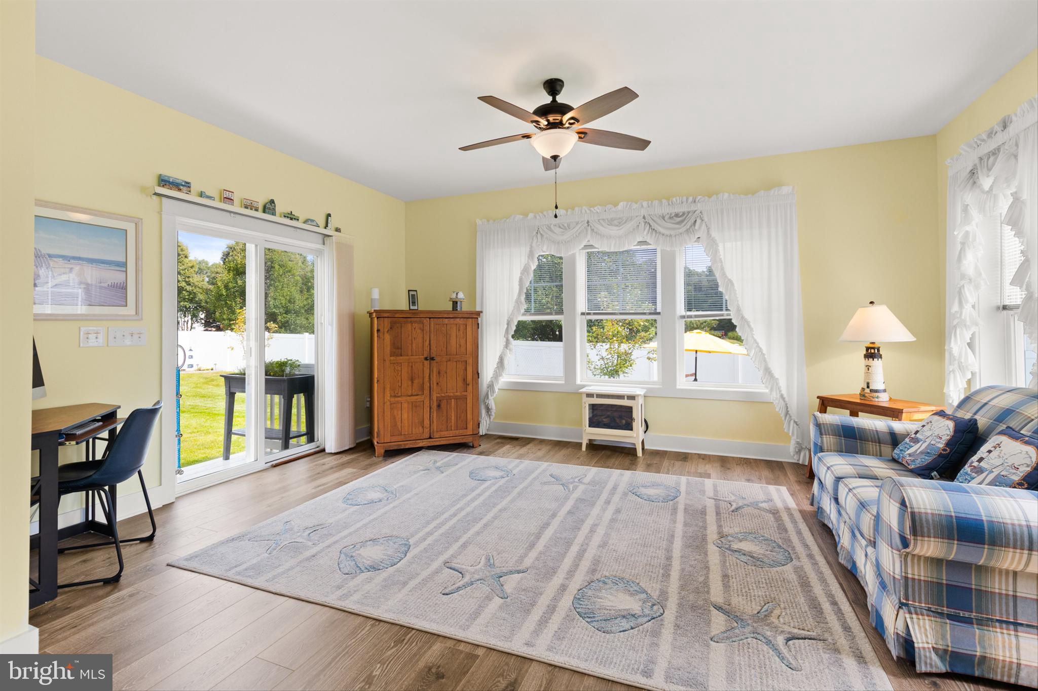29476 JOHN DEERE DRIVE