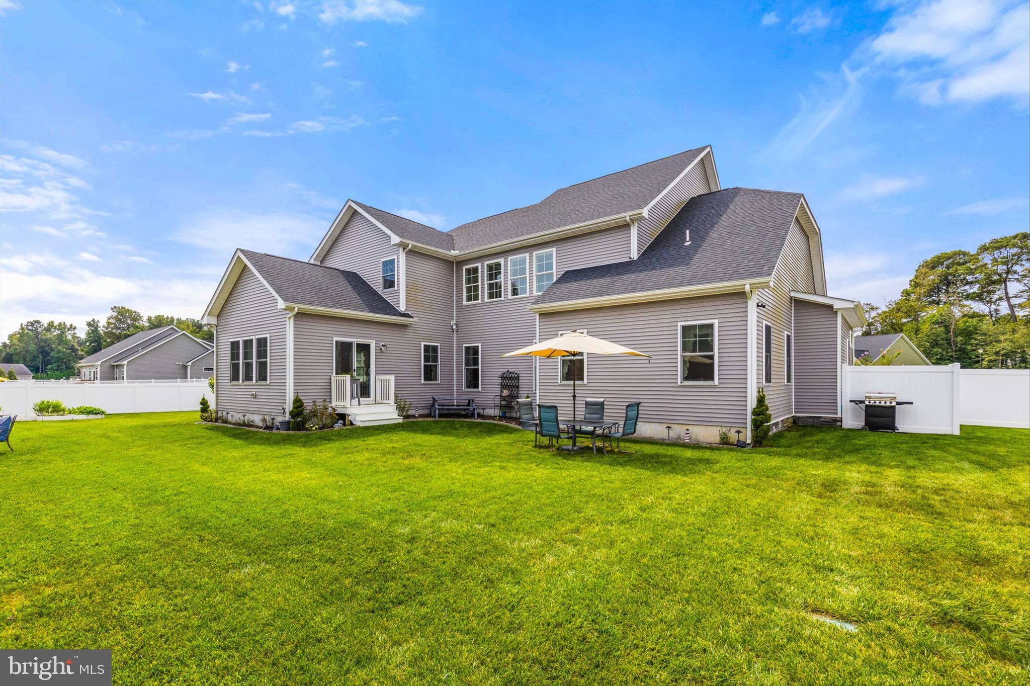 29476 JOHN DEERE DRIVE